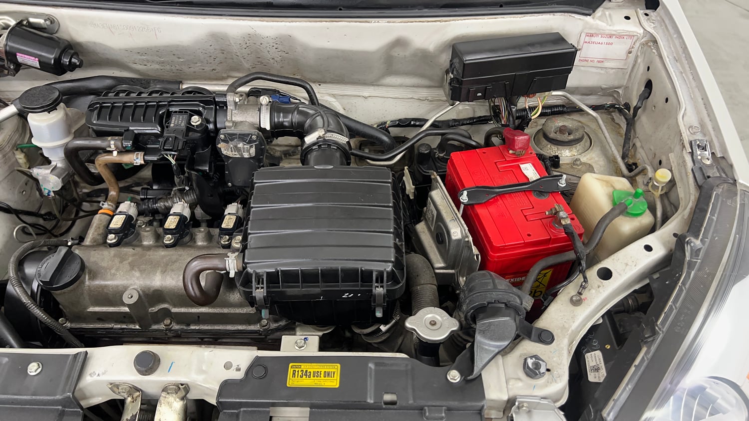 Used 2016 Maruti Suzuki Alto 800 Lxi Petrol Manual engine ENGINE LEFT SIDE VIEW