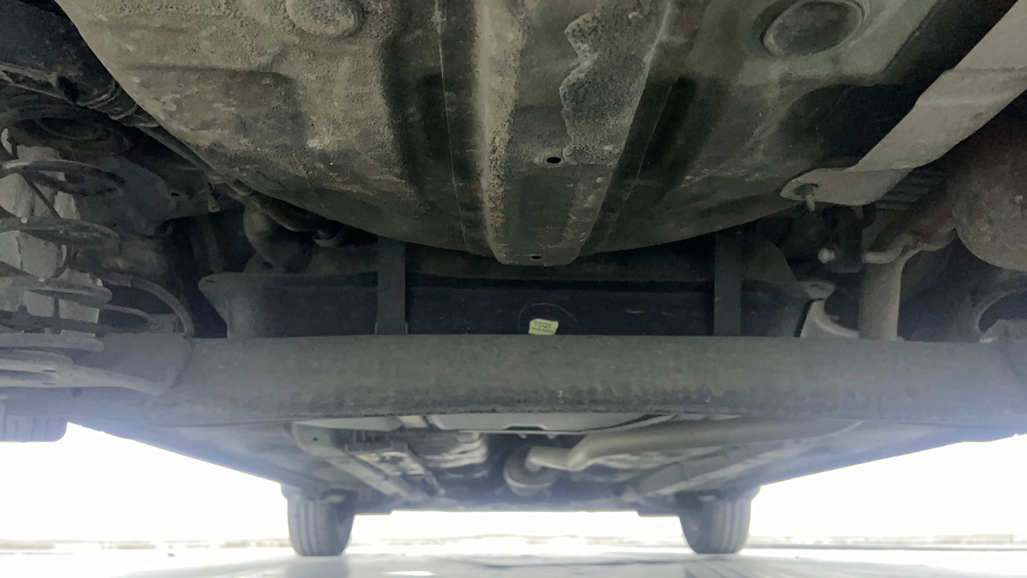 Used 2020 Hyundai Grand i10 Nios Sportz AMT 1.2 Kappa VTVT Petrol Automatic extra REAR UNDERBODY VIEW (TAKEN FROM REAR)