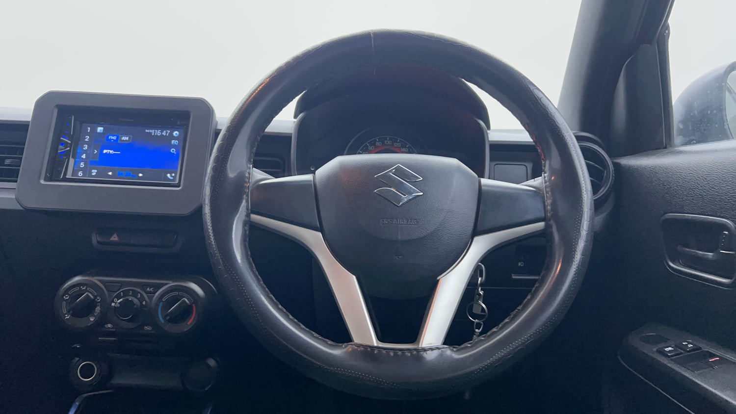 Used 2022 Maruti Suzuki Ignis Sigma 1.2 MT Petrol Manual interior STEERING VIEW
