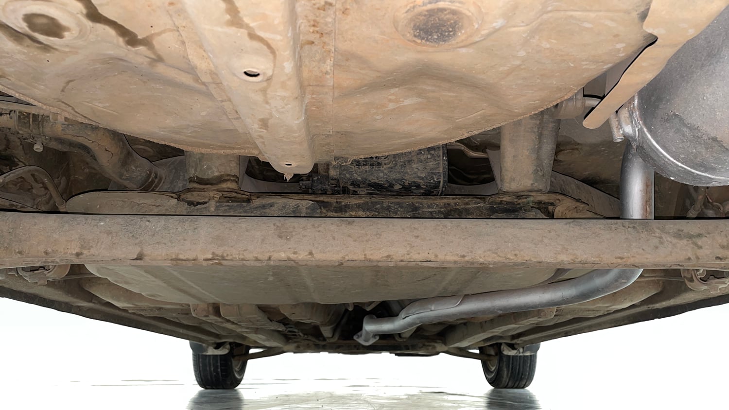 Used 2012 Hyundai i20 Sportz 1.2 BS-IV Petrol Manual extra REAR UNDERBODY VIEW (TAKEN FROM REAR)