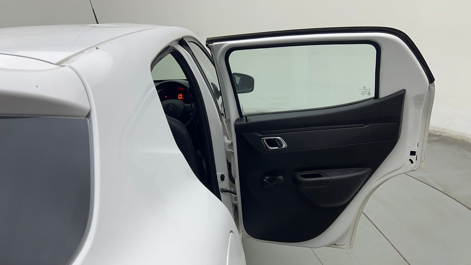 Used 2020 Renault Kwid RXT Opt Petrol Manual interior RIGHT REAR DOOR OPEN VIEW