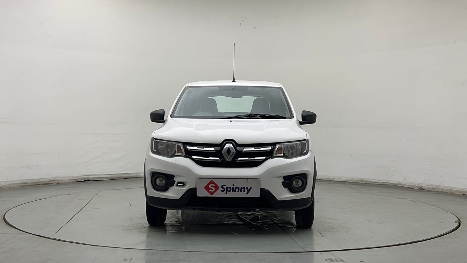 Used 2020 Renault Kwid RXT Opt Petrol Manual exterior FRONT VIEW