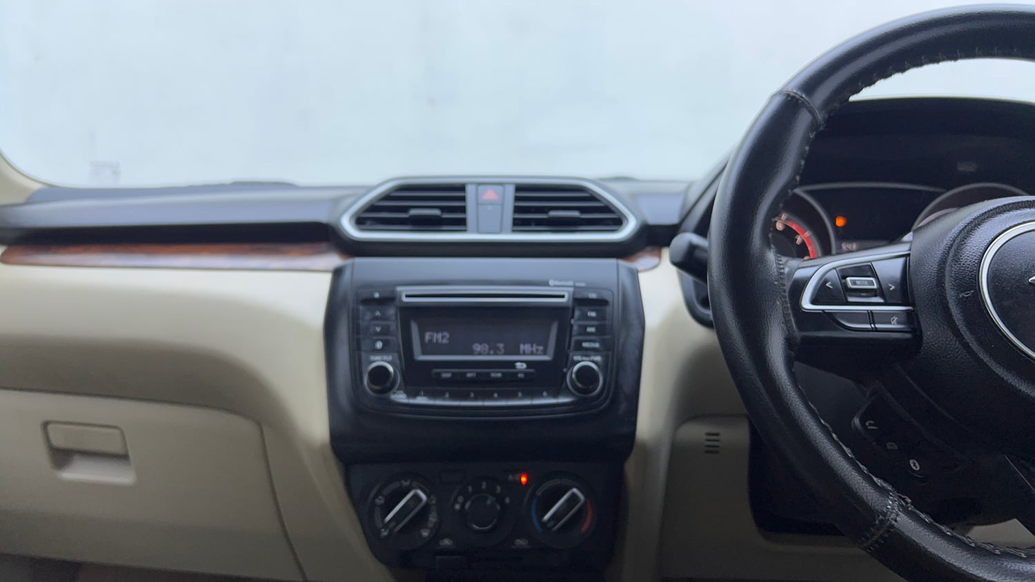 Used 2018 Maruti Suzuki Dzire VXi Petrol Manual interior MUSIC SYSTEM & AC CONTROL VIEW
