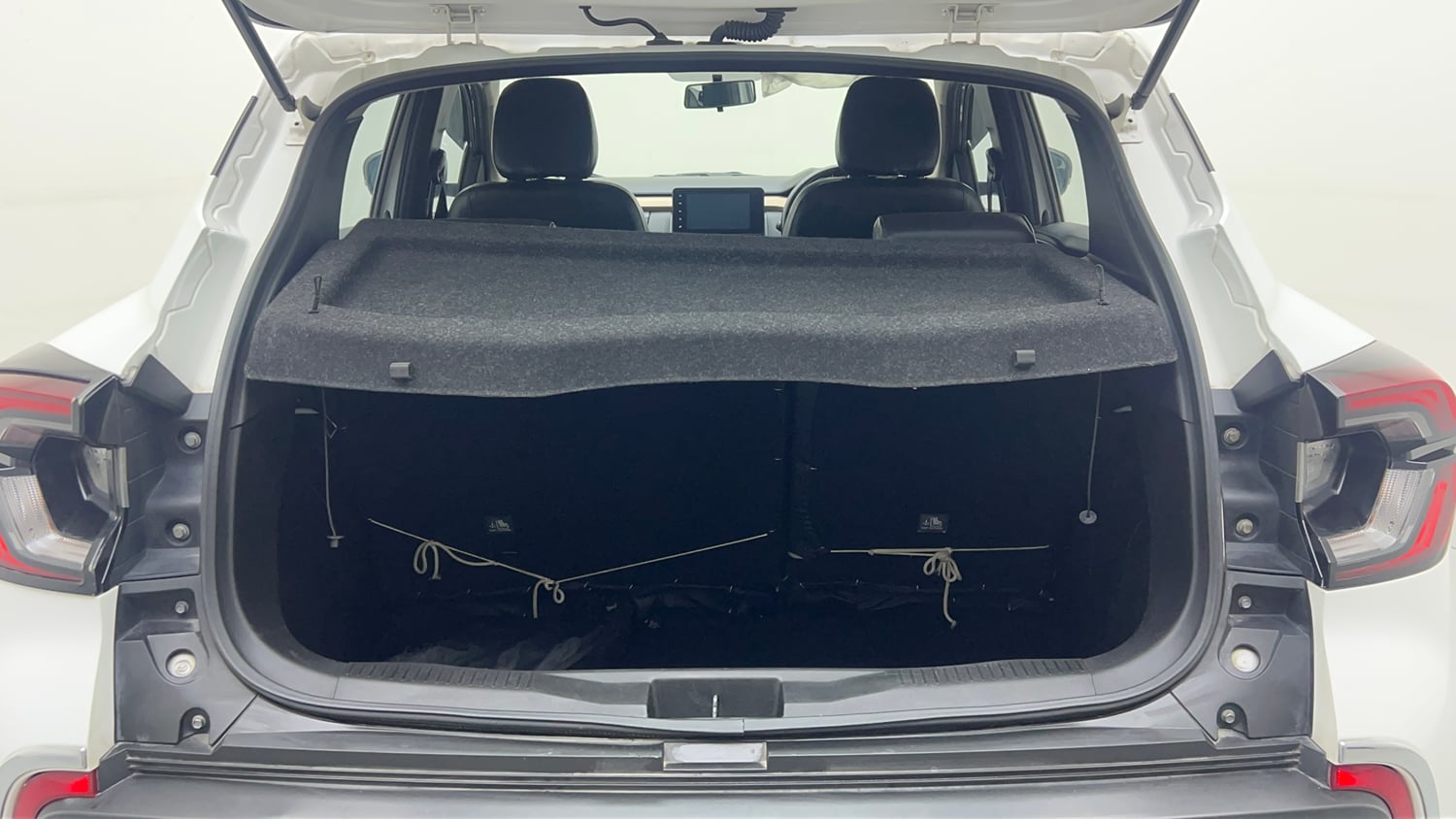 Used 2022 Renault Kiger RXT MT Petrol Manual interior DICKY INSIDE VIEW