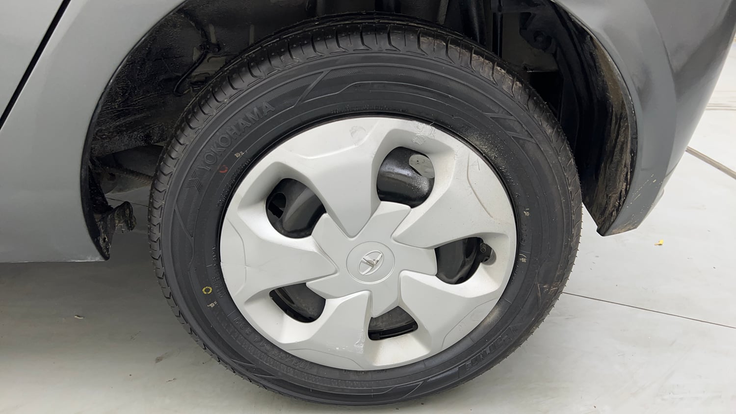 Used 2020 Tata Tiago XT Petrol Manual tyres LEFT REAR TYRE RIM VIEW