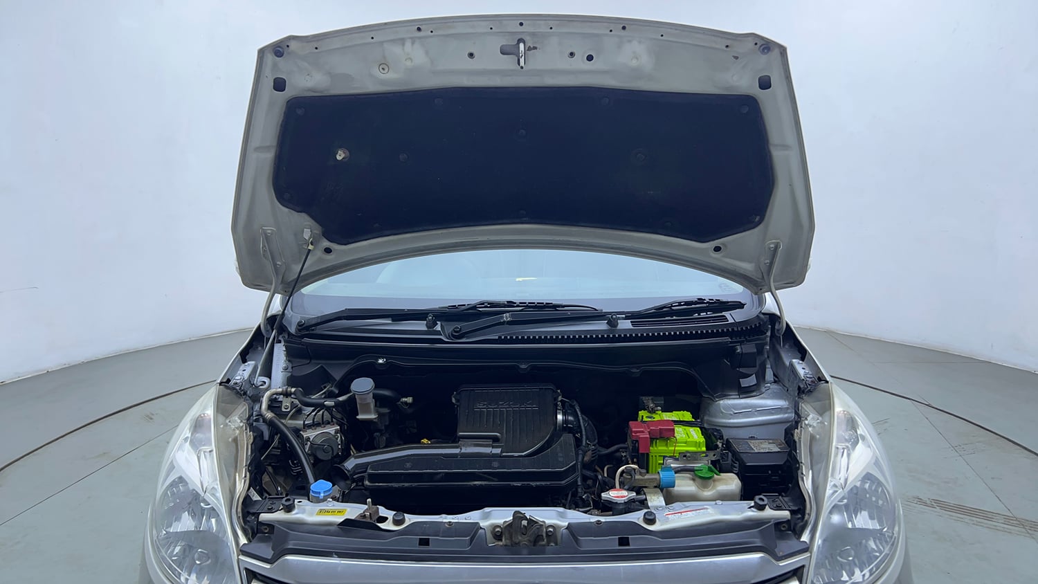 Used 2018 Maruti Suzuki Ertiga VXI CNG (Outside Fitted) Cng Manual engine ENGINE & BONNET OPEN FRONT VIEW