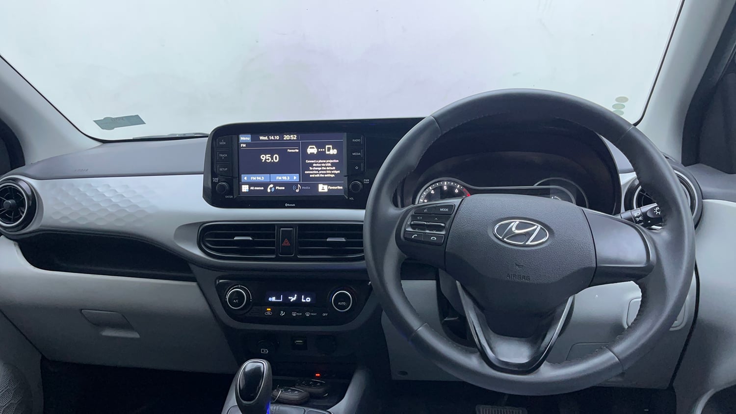 Used 2020 Hyundai Grand i10 Nios Asta AMT 1.2 Kappa VTVT Petrol Automatic interior DASHBOARD VIEW