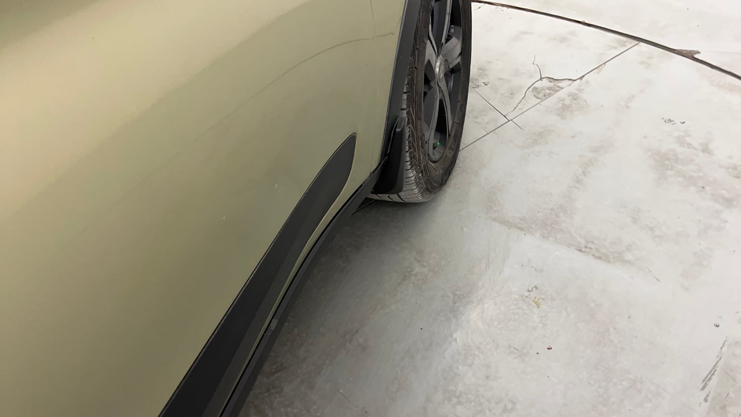 Used 2022 Tata Nexon Kaziranga XZA Plus (Premium) Petrol Automatic dents MINOR SCRATCH