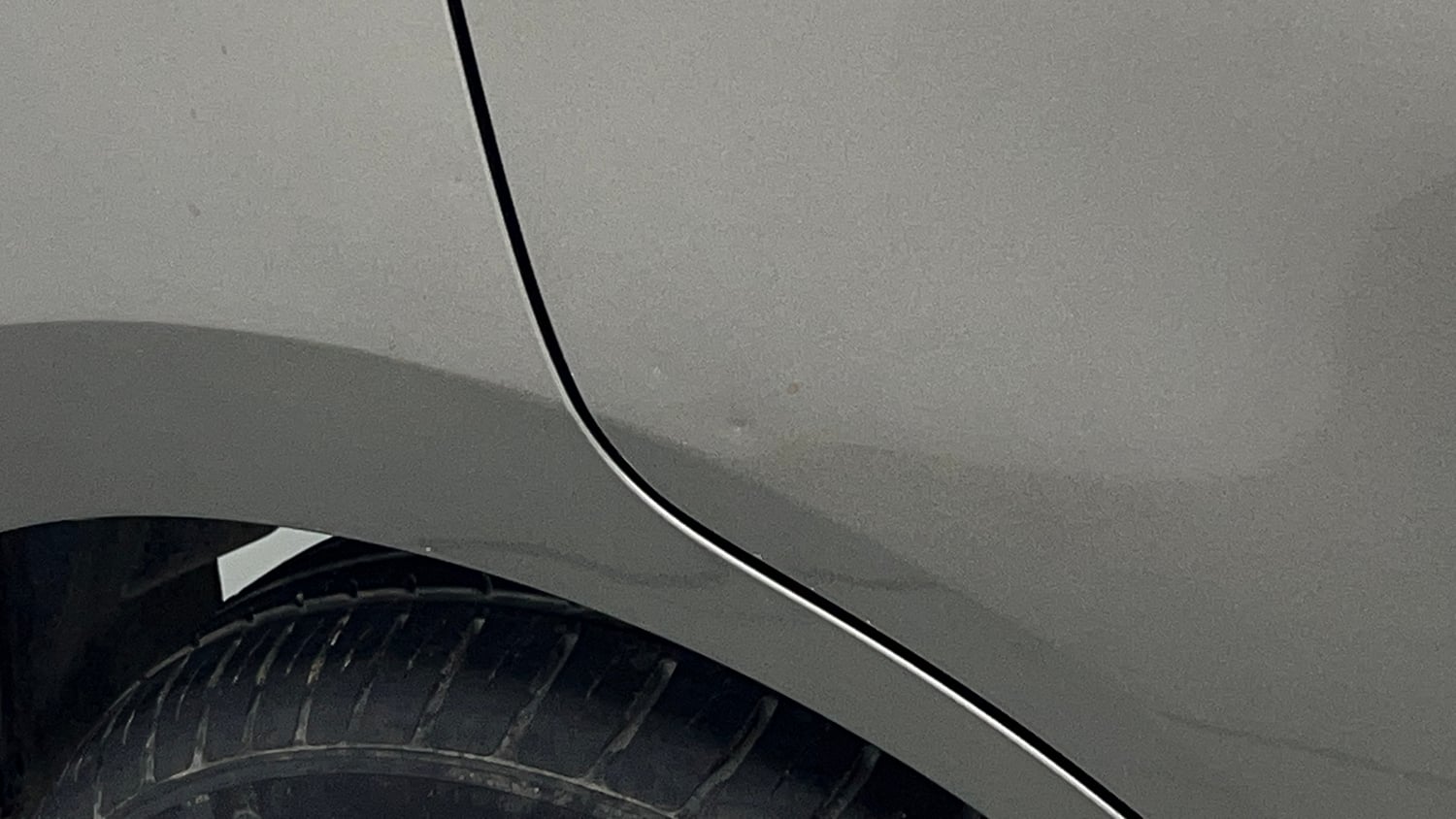 Used 2018 Maruti Suzuki Dzire VXi AMT Petrol Automatic dents MINOR SCRATCH