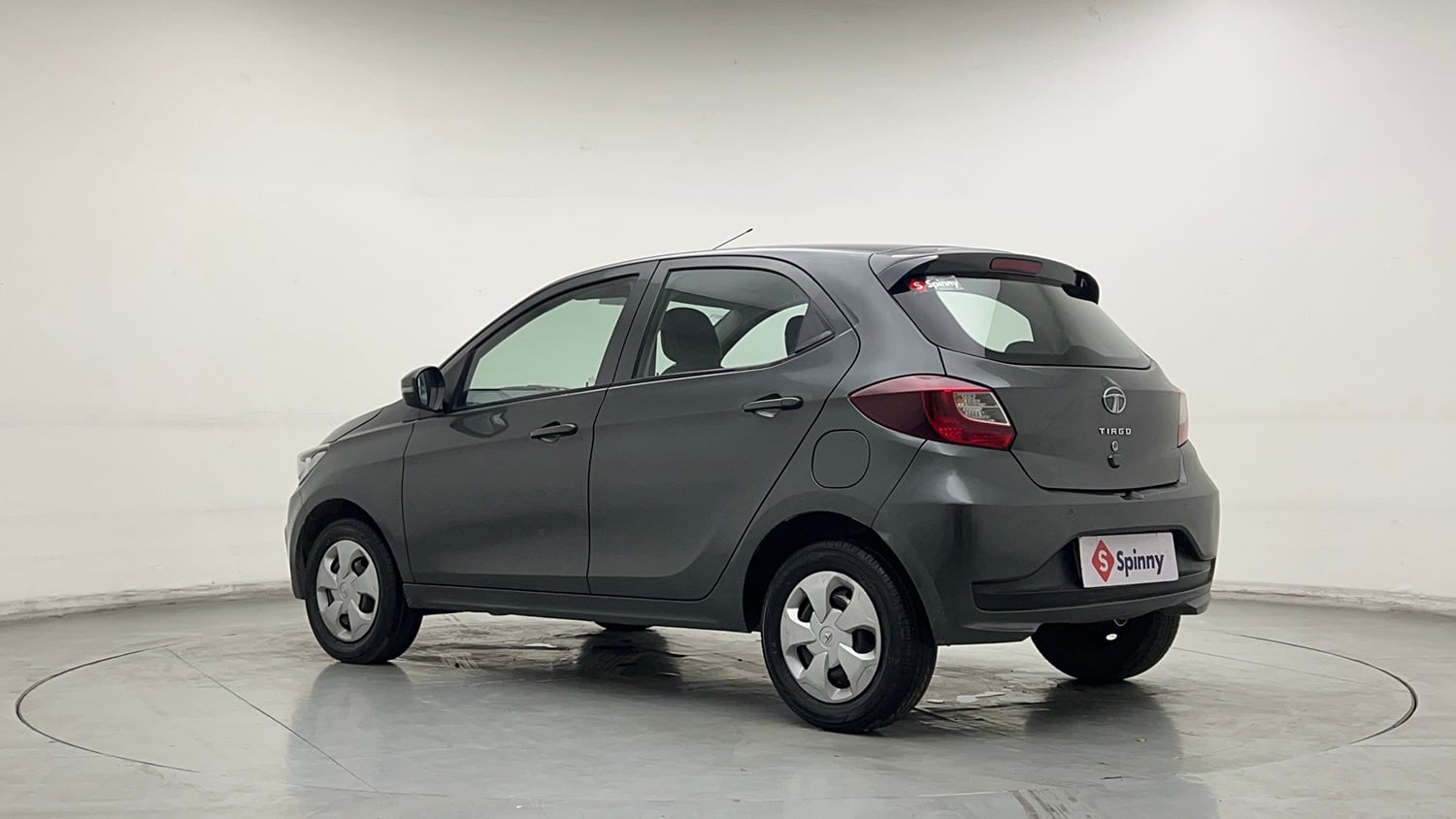 Used 2020 Tata Tiago XT Petrol Manual exterior LEFT REAR CORNER VIEW