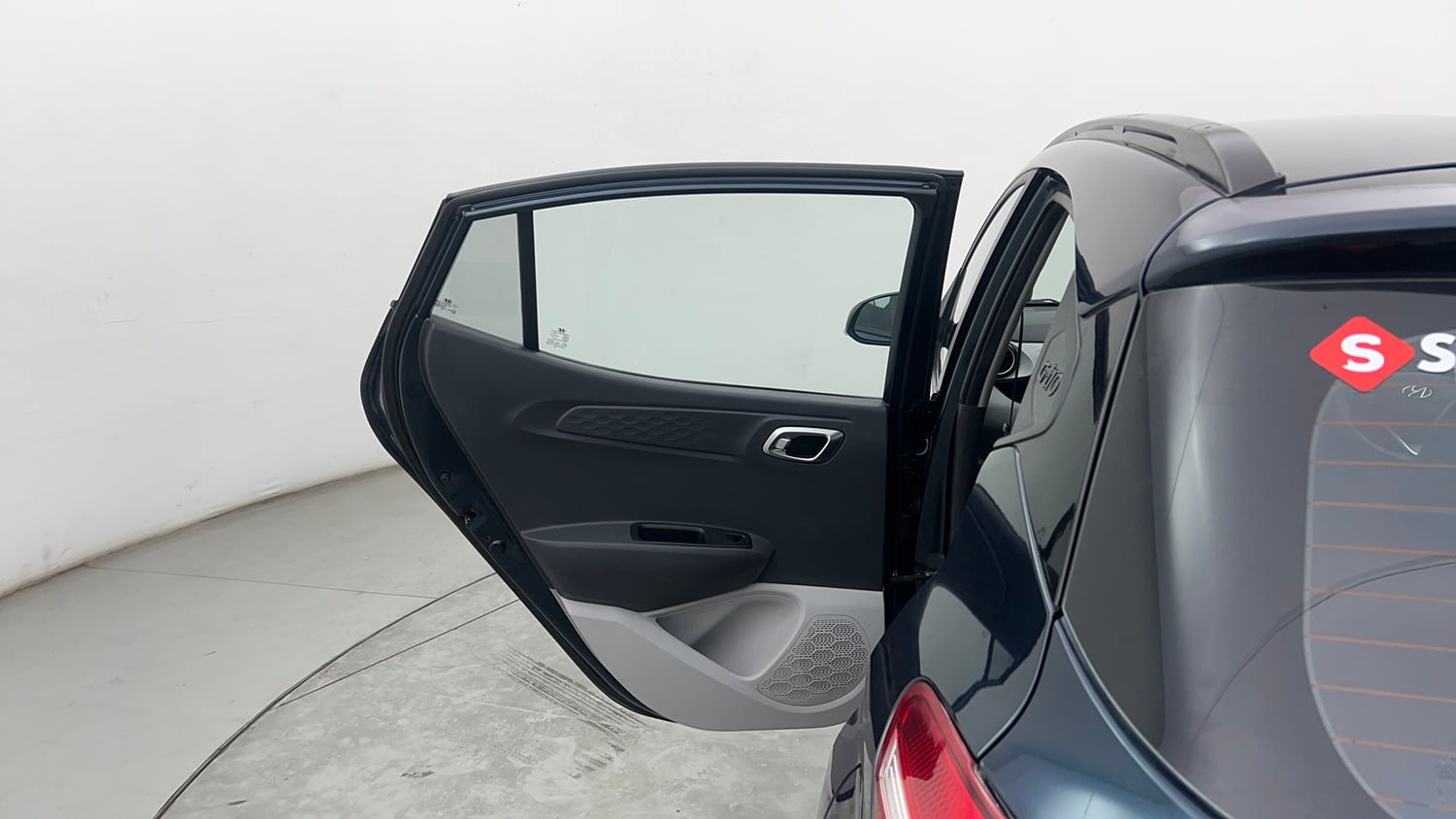 Used 2022 Hyundai Grand i10 Nios Sportz AMT 1.2 CRDi Diesel Automatic interior LEFT REAR DOOR OPEN VIEW