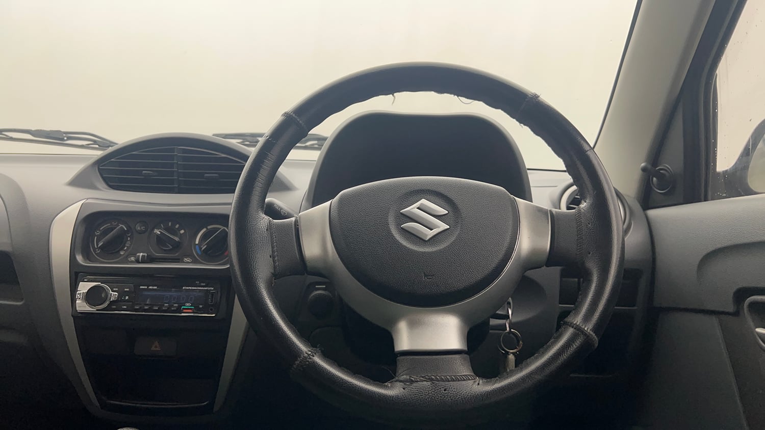 Used 2014 Maruti Suzuki Alto 800 Vxi Petrol Manual interior STEERING VIEW