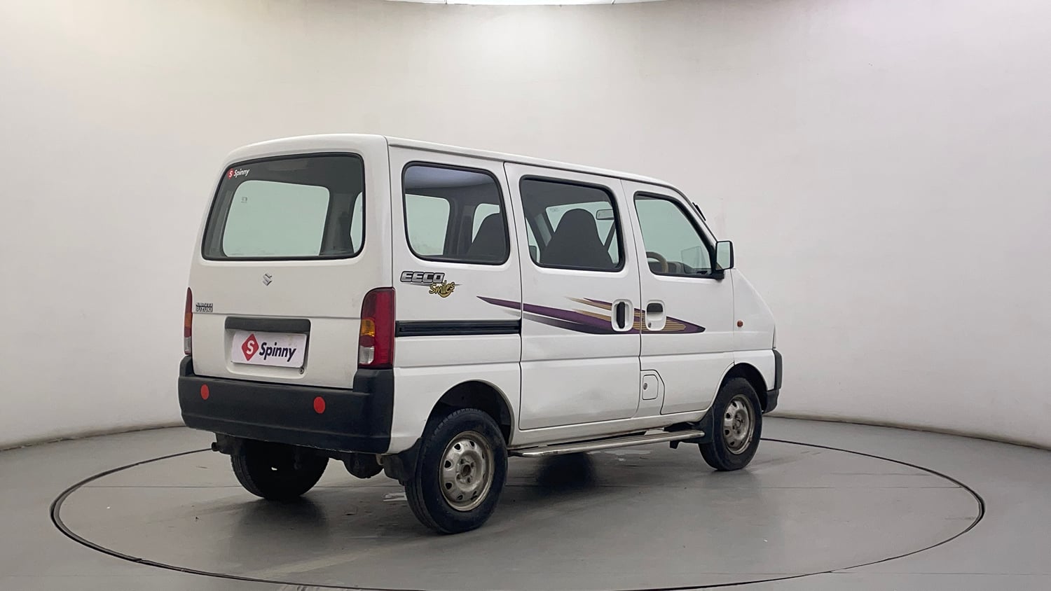Used 2013 Maruti Suzuki Eeco 5 STR WITH A/C+HTR Petrol Manual exterior RIGHT REAR CORNER VIEW