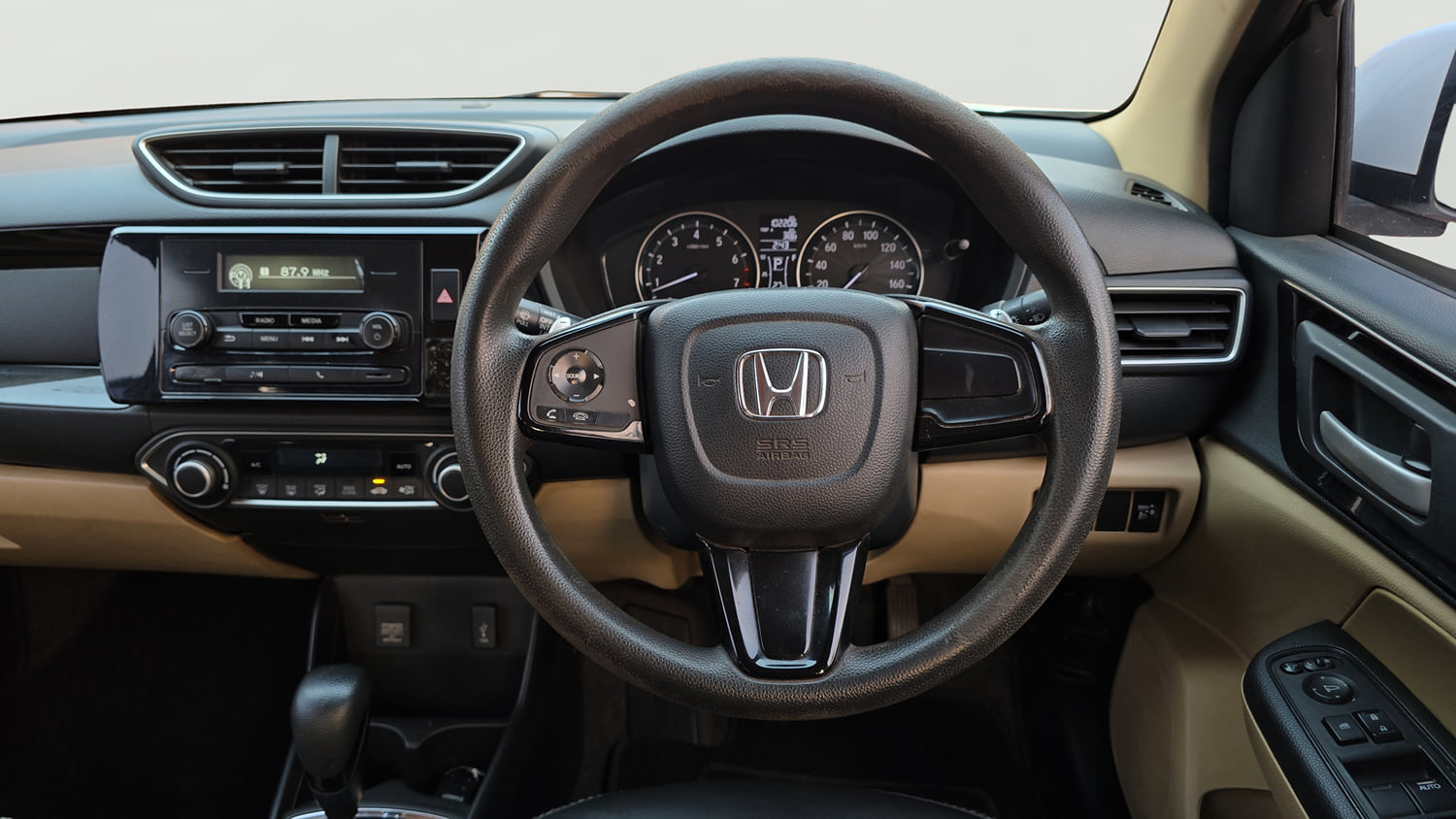 Used 2019 Honda Amaze 1.2 V CVT Petrol Petrol Automatic interior STEERING VIEW