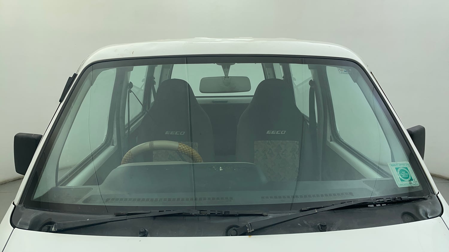Used 2013 Maruti Suzuki Eeco 5 STR WITH A/C+HTR Petrol Manual exterior FRONT WINDSHIELD VIEW