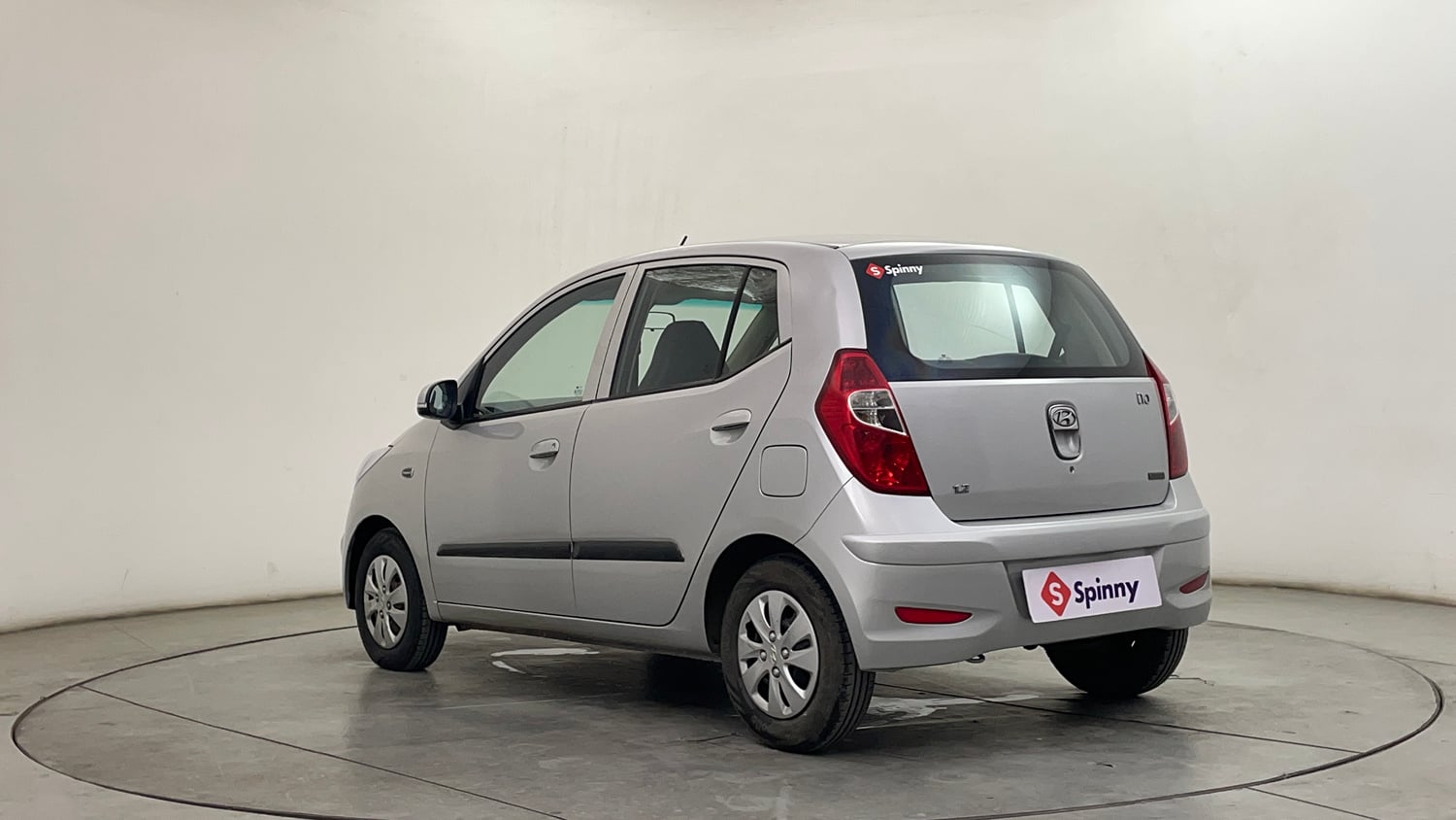 Used 2012 Hyundai i10 Magna 1.2 Kappa2 Petrol Manual exterior LEFT REAR CORNER VIEW