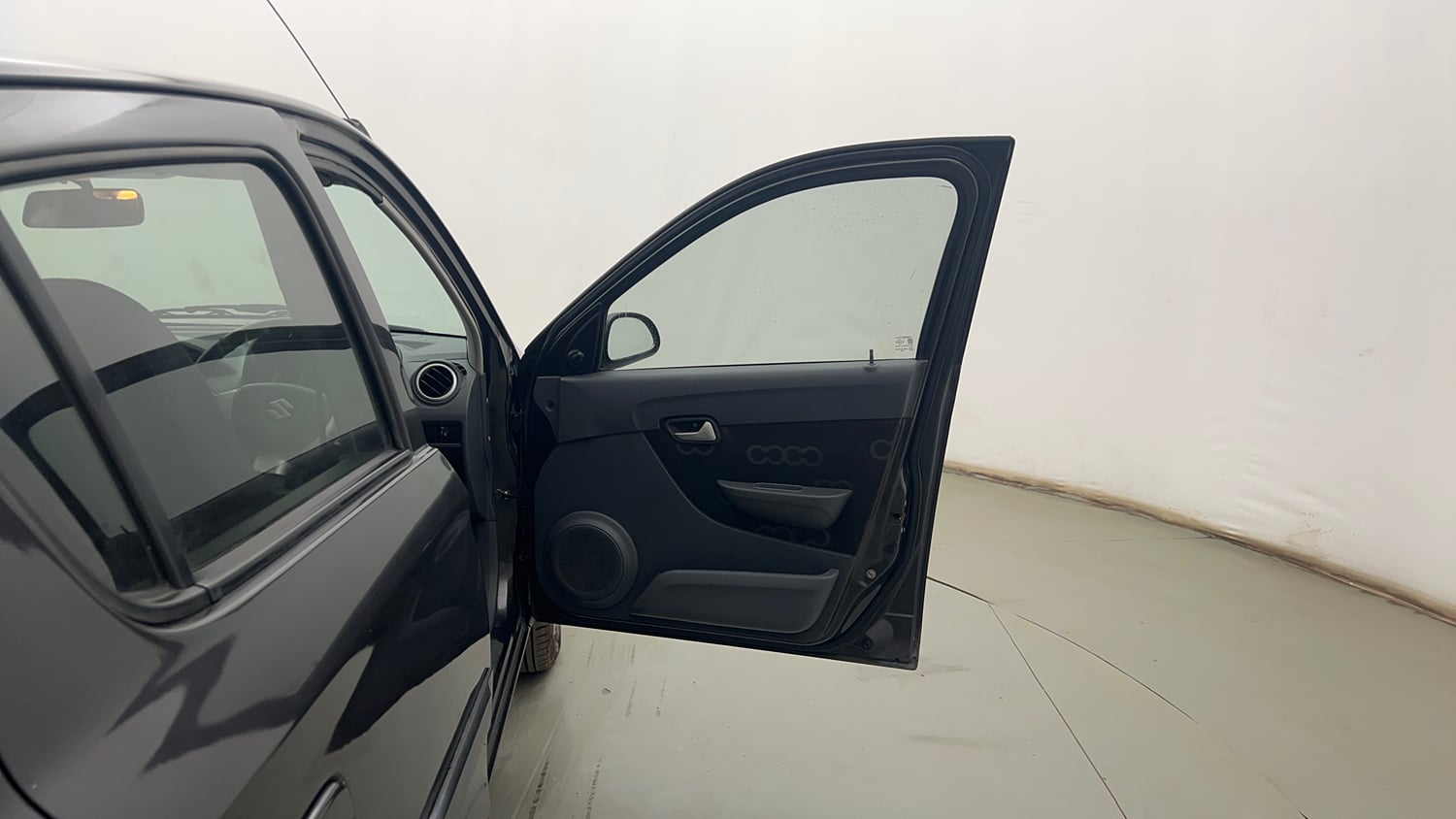 Used 2014 Maruti Suzuki Alto 800 Vxi Petrol Manual interior RIGHT FRONT DOOR OPEN VIEW