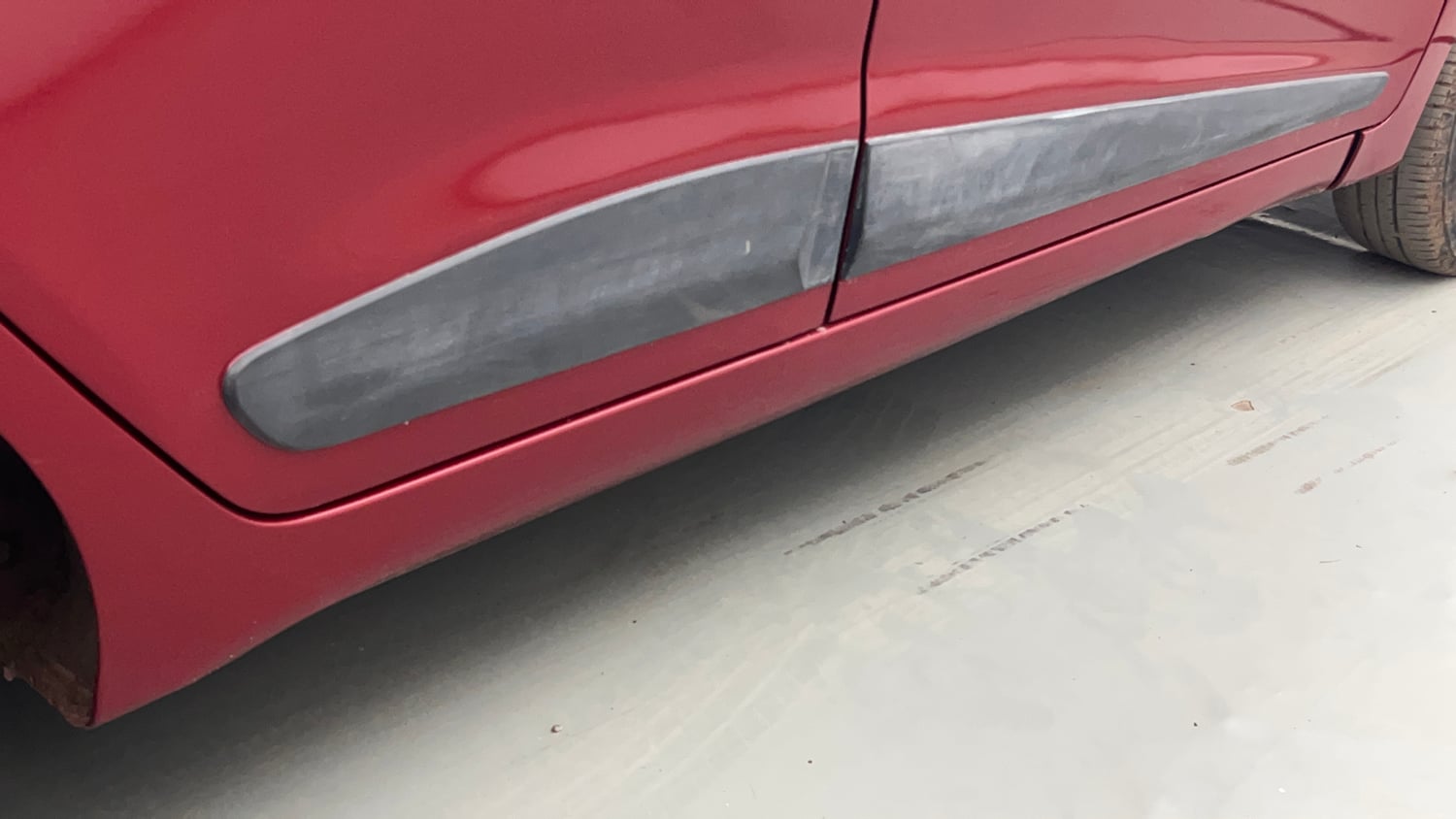 Used 2014 Hyundai Xcent S 1.2 Petrol Manual dents MINOR DENT