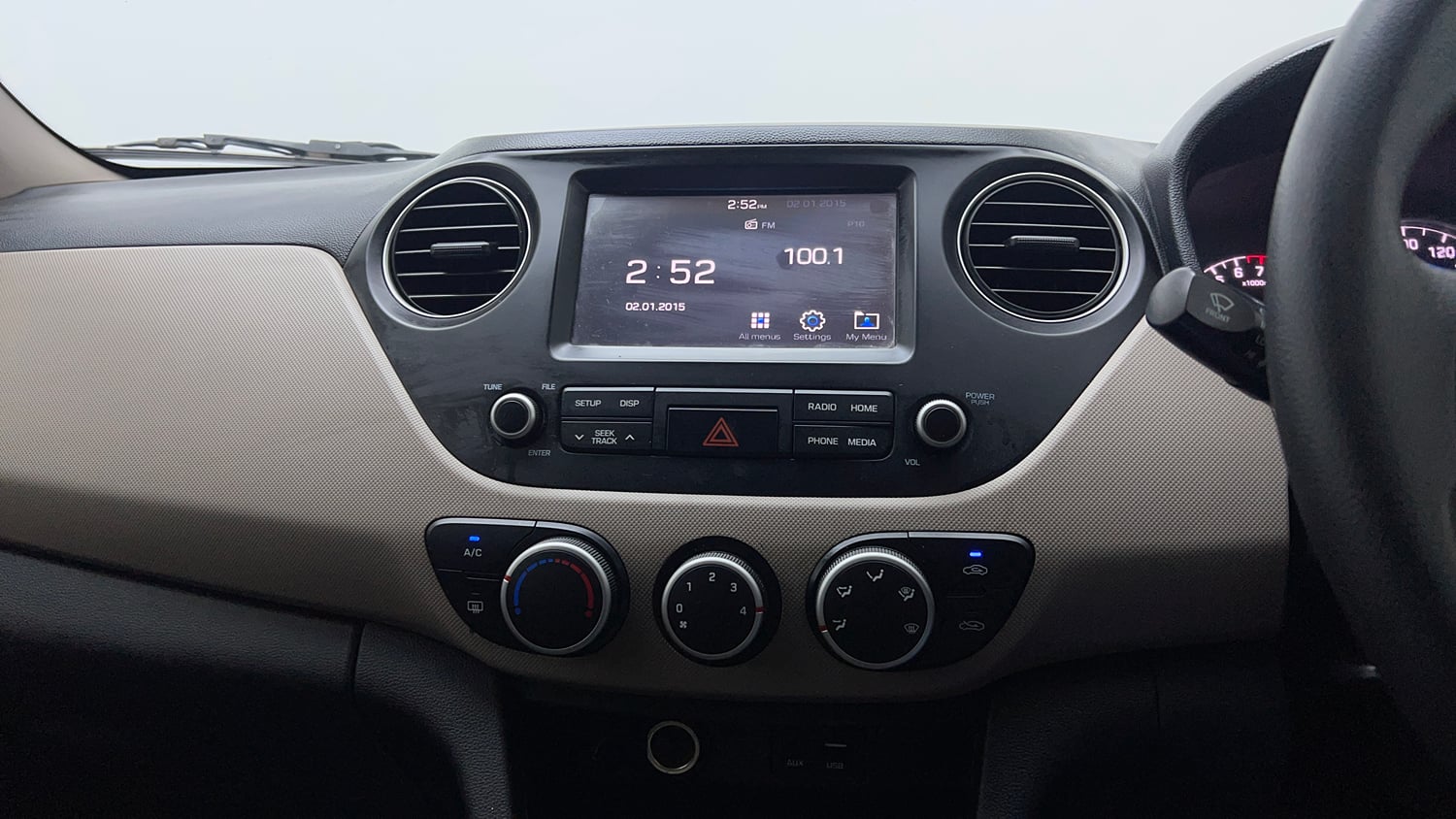 Used 2018 Hyundai Grand i10 Sportz 1.2 Kappa VTVT Petrol Manual top_features Integrated (in-dash) music system