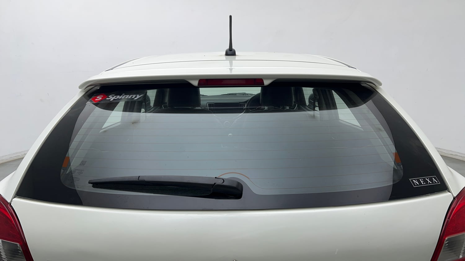 Used 2021 Maruti Suzuki Baleno Delta Petrol Manual exterior BACK WINDSHIELD VIEW