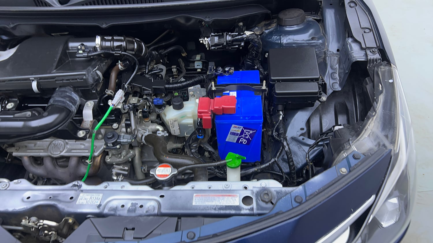 Used 2023 Maruti Suzuki Baleno Alpha AGS Petrol Automatic engine ENGINE LEFT SIDE VIEW
