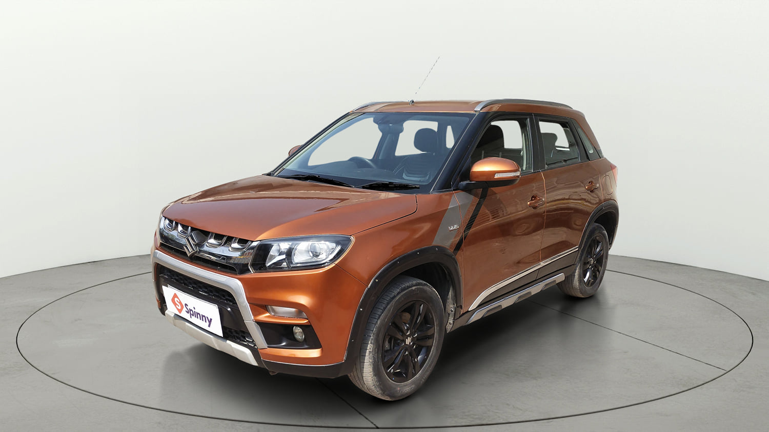 Used 2019 maruti-suzuki Vitara Brezza ZDi Plus Dual Tone AGS Diesel Automatic exterior LEFT FRONT CORNER VIEW