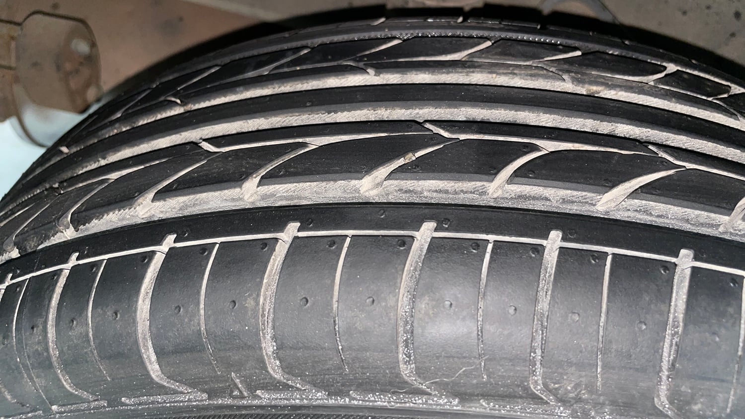 Used 2014 Nissan Micra Active XL Petrol Manual tyres RIGHT REAR TYRE TREAD VIEW