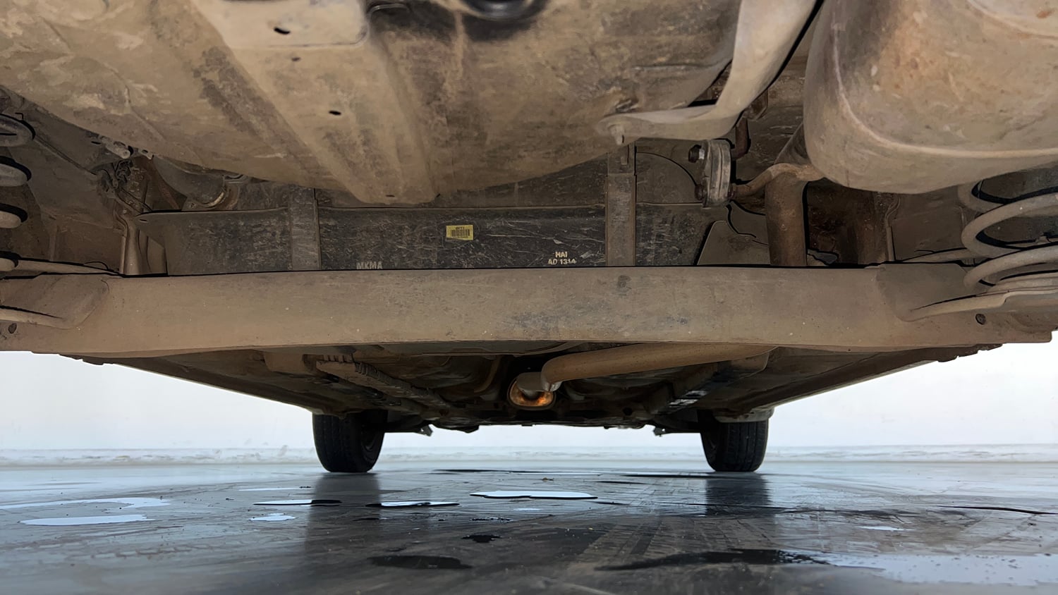 Used 2018 Hyundai Grand i10 Magna 1.2 Kappa VTVT Petrol Manual extra REAR UNDERBODY VIEW (TAKEN FROM REAR)
