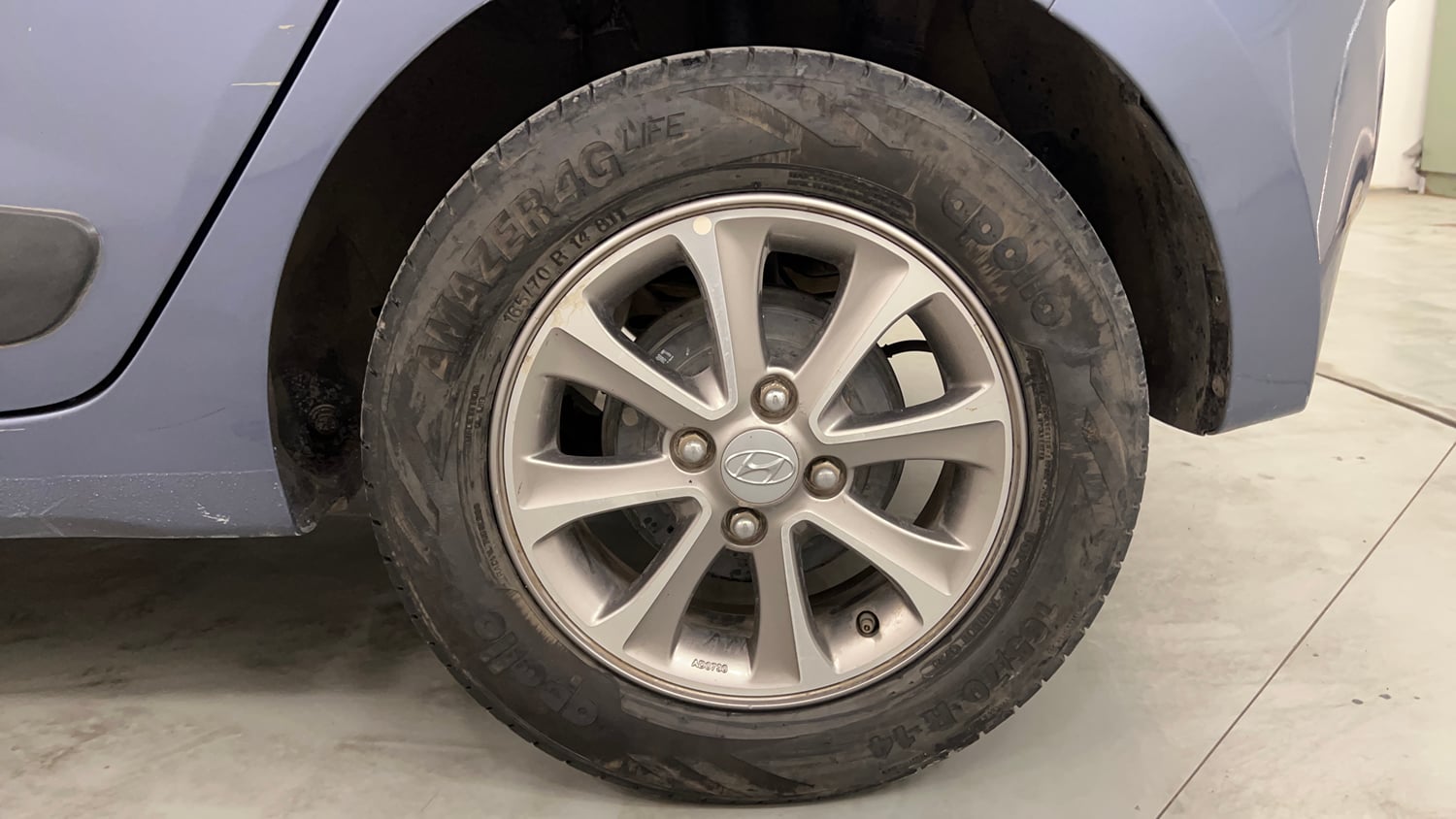 Used 2016 Hyundai Grand i10 Asta 1.2 Kappa VTVT (O) Petrol Manual tyres LEFT REAR TYRE RIM VIEW