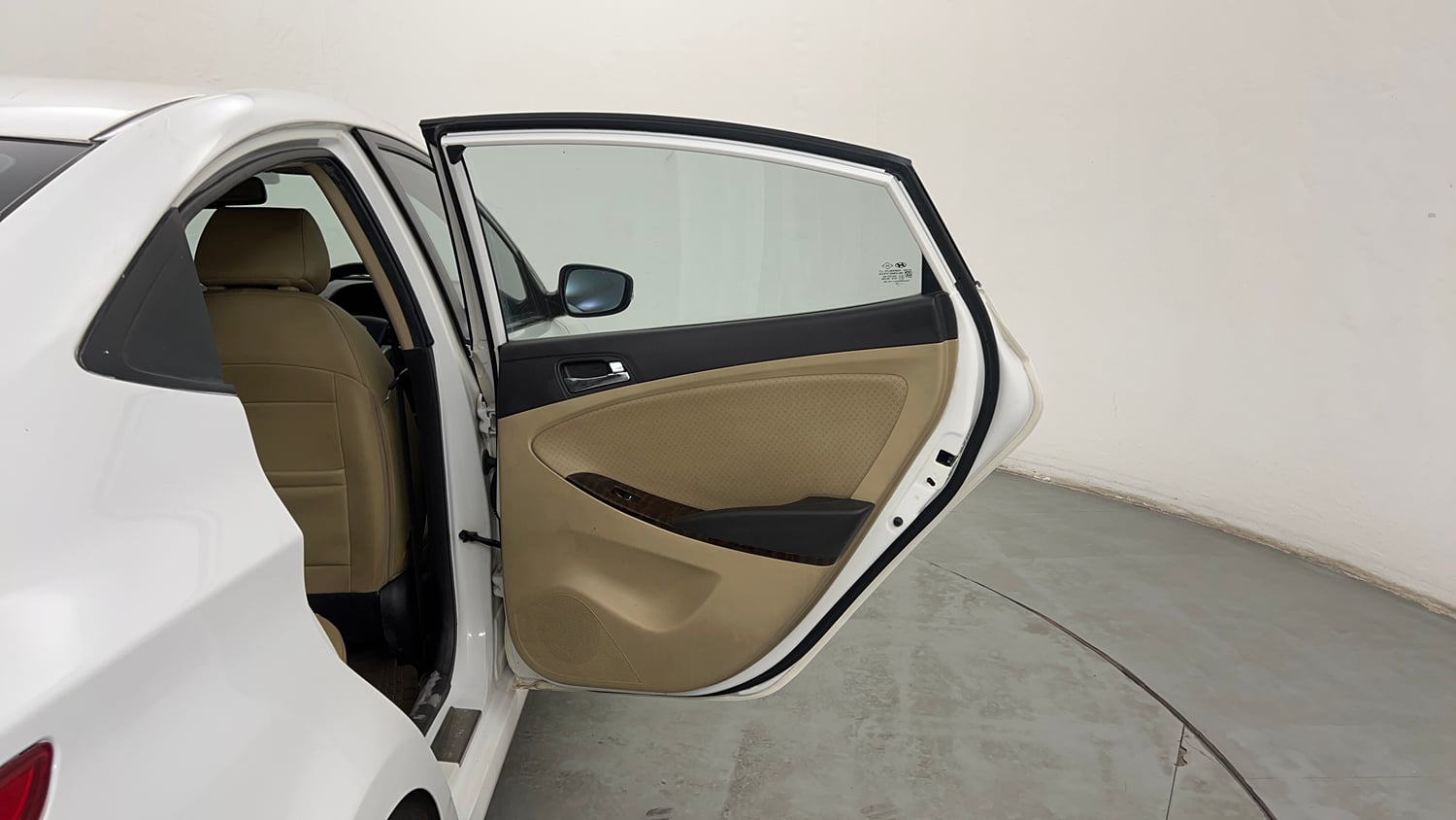 Used 2014 Hyundai Verna Fluidic 1.6 VTVT SX Petrol Manual interior RIGHT REAR DOOR OPEN VIEW