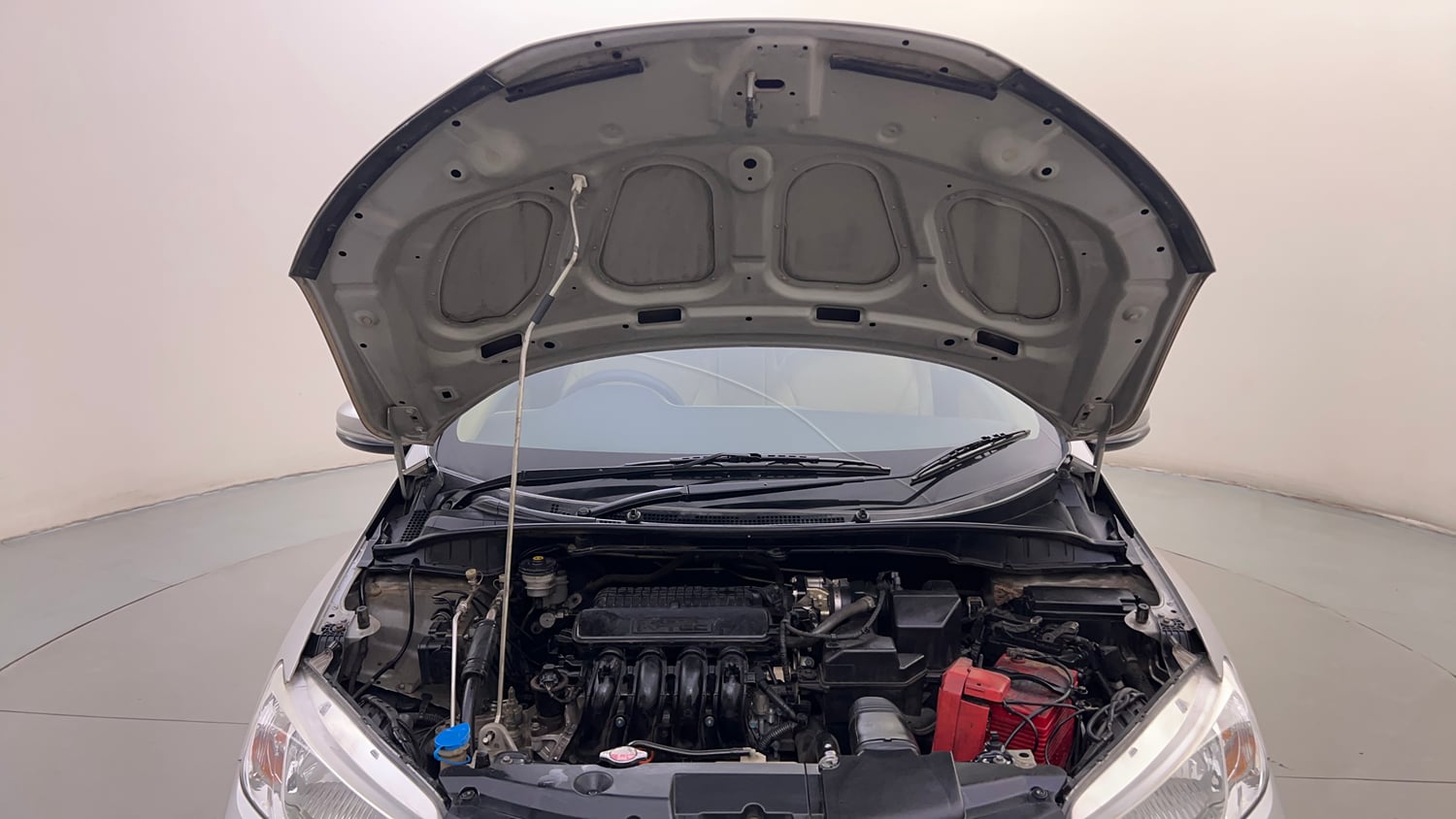 Used 2016 Honda City SV CVT Petrol Automatic engine ENGINE & BONNET OPEN FRONT VIEW