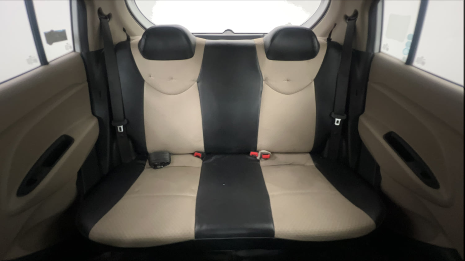 Used 2021 hyundai Santro Sportz Executive CNG Cng Manual interior REAR SEAT CONDITION VIEW