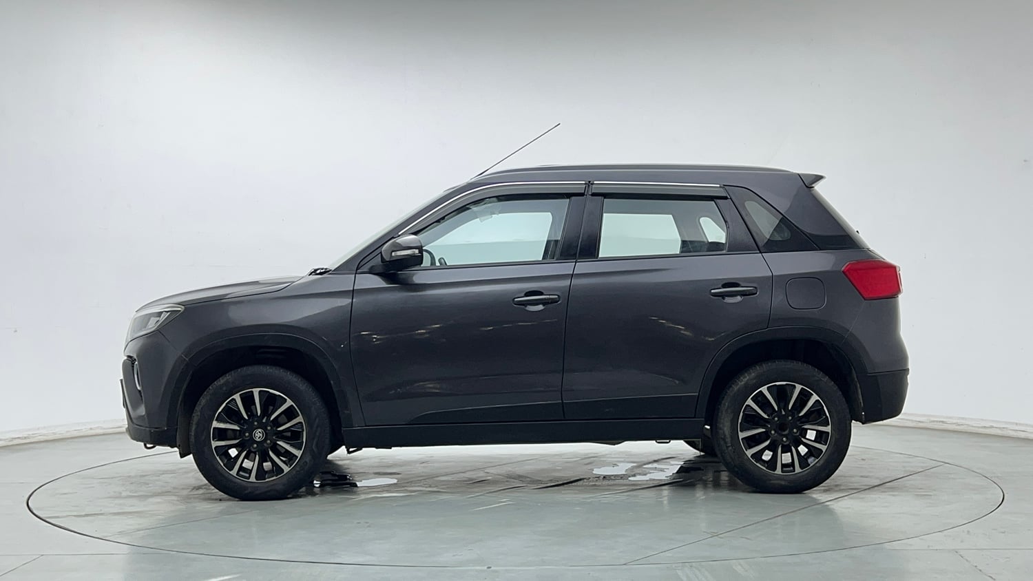 Used 2022 Toyota Urban Cruiser Premium Grade AT Petrol Automatic exterior LEFT SIDE VIEW