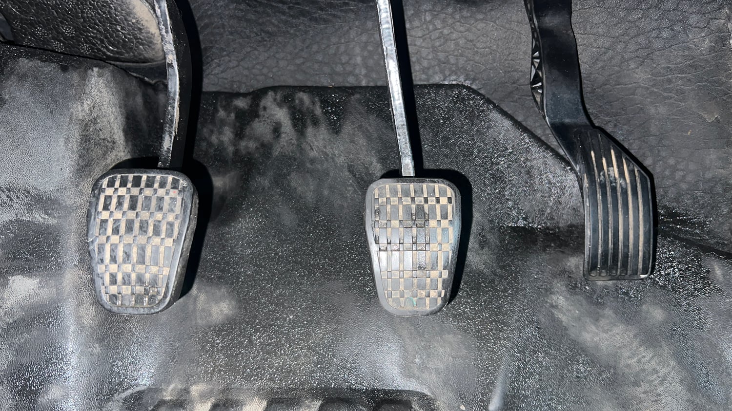 Used 2021 Tata Altroz XZ Diesel Diesel Manual interior PEDALS VIEW