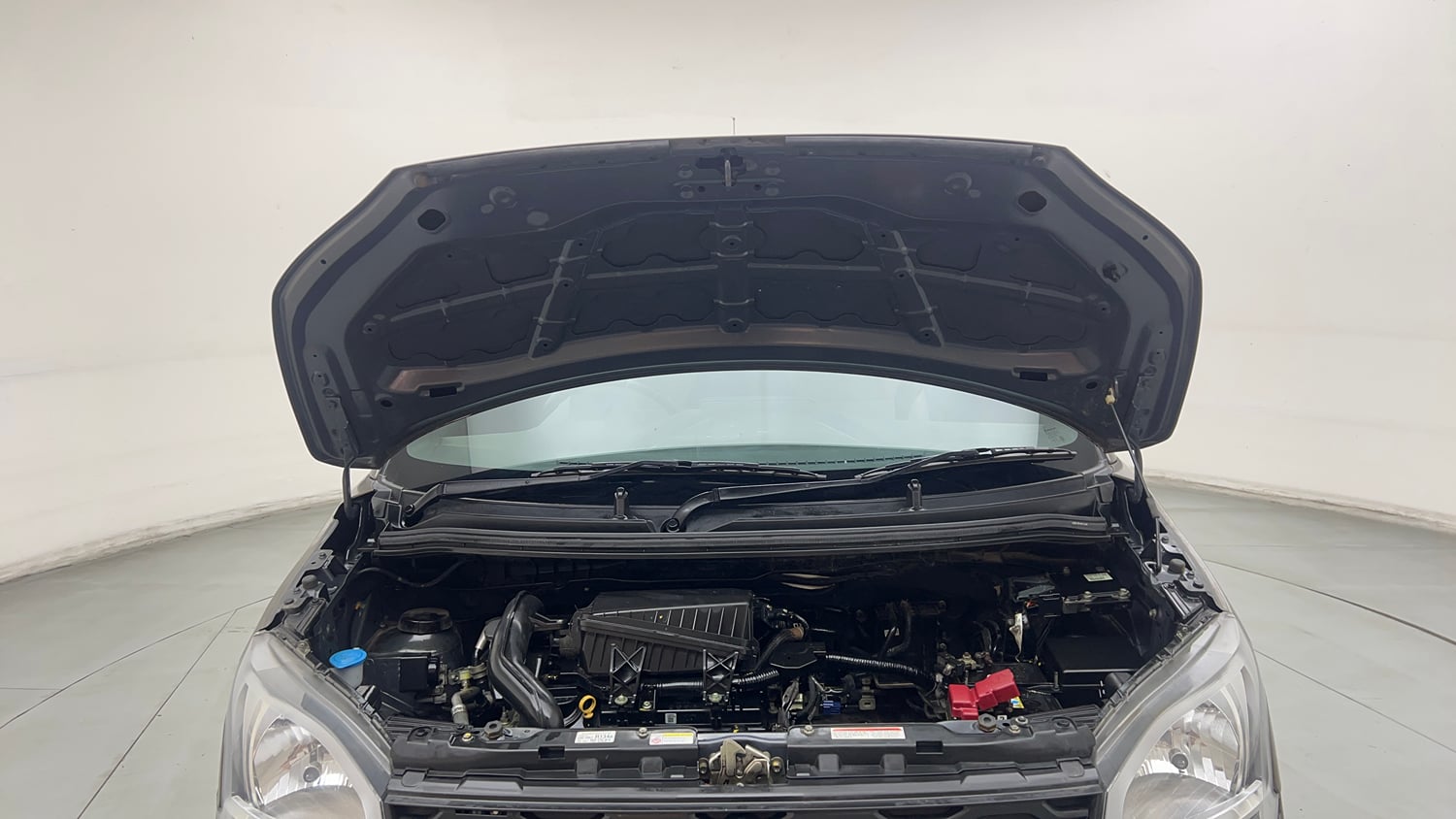 Used 2023 Maruti Suzuki Wagon R VXI 1.0 Petrol Manual engine ENGINE & BONNET OPEN FRONT VIEW