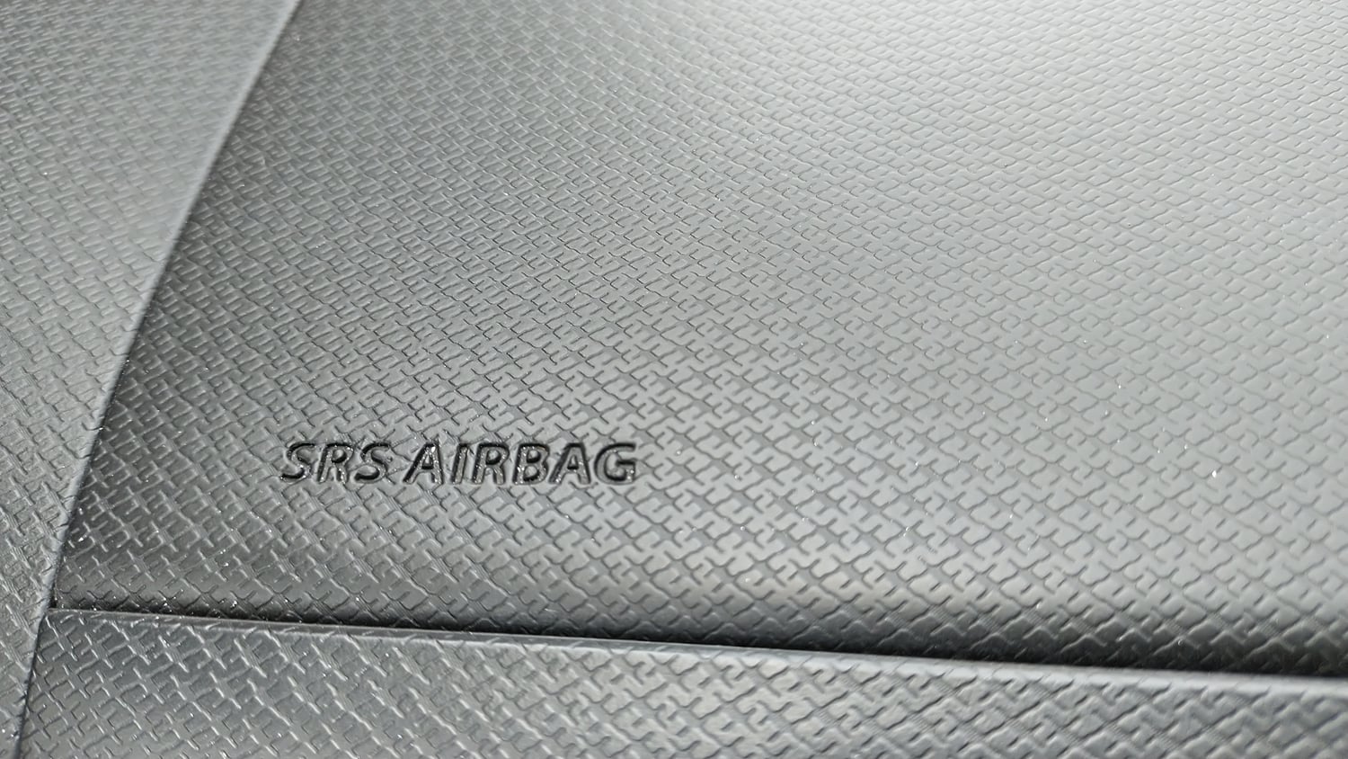 Used 2019 maruti-suzuki Vitara Brezza ZDi Plus Dual Tone AGS Diesel Automatic top_features Airbags