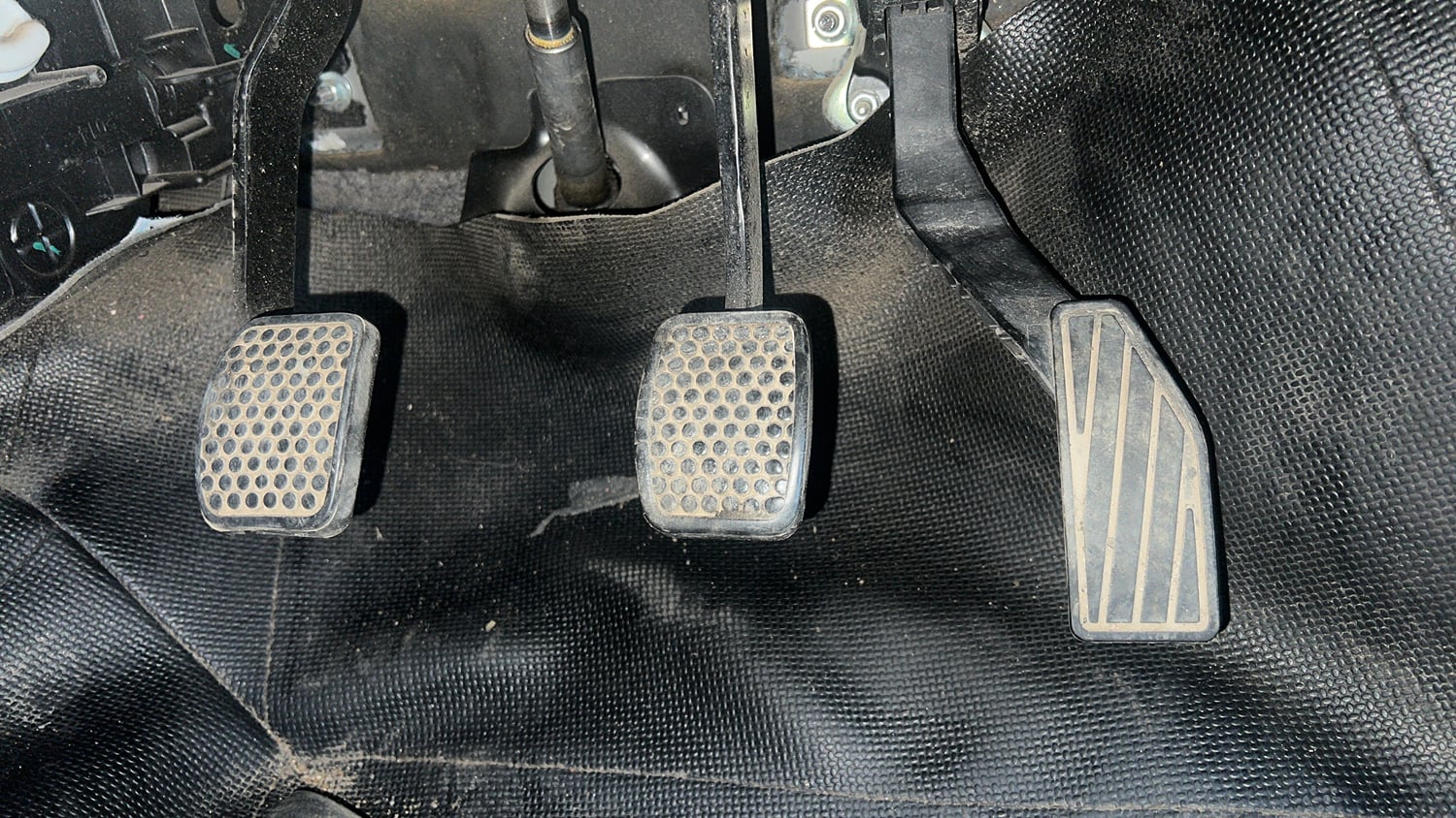 Used 2019 Maruti Suzuki Alto K10 VXi (O) Petrol Manual interior PEDALS VIEW