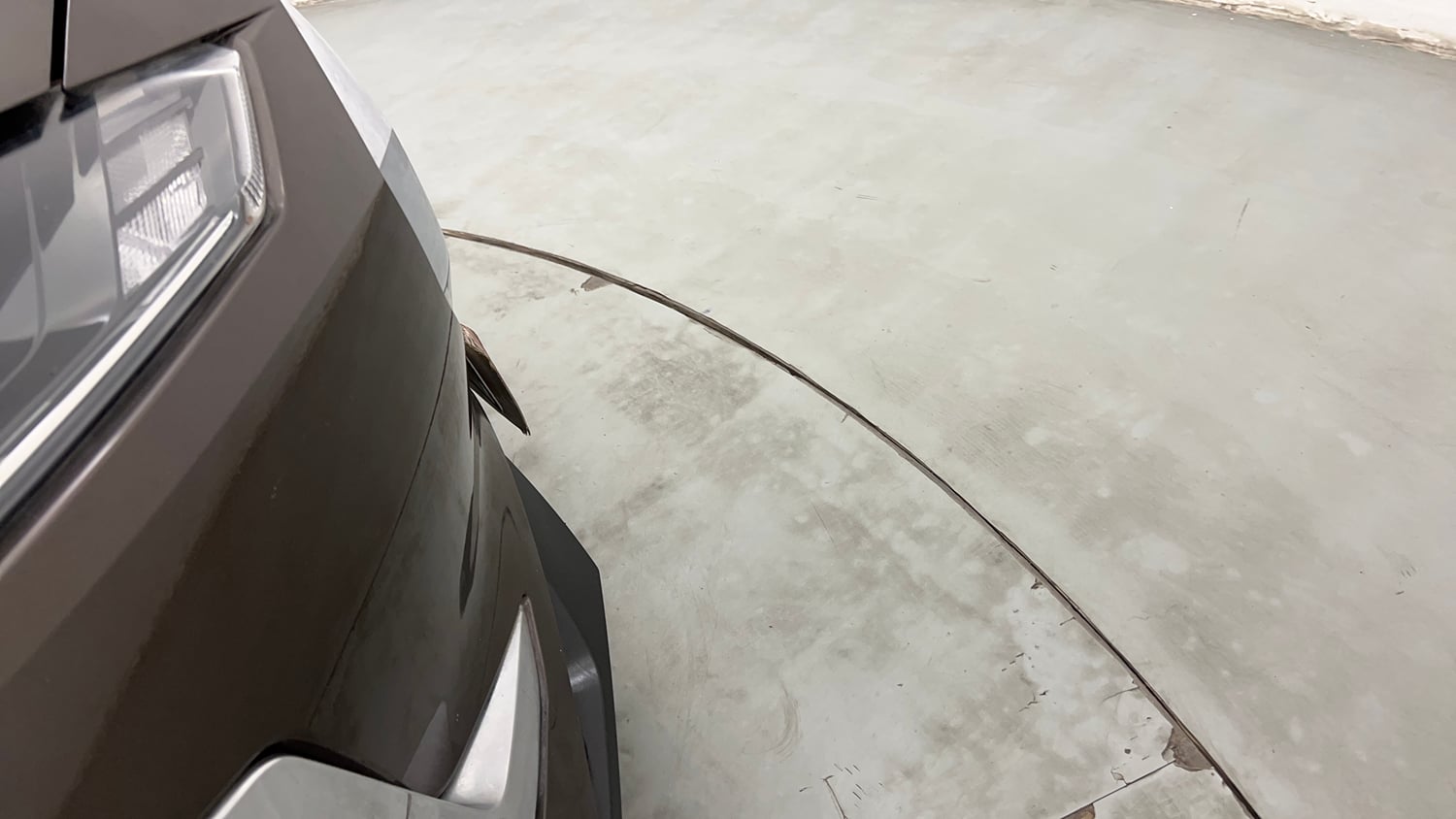 Used 2023 Nissan Magnite XE Petrol Manual dents MINOR SCRATCH