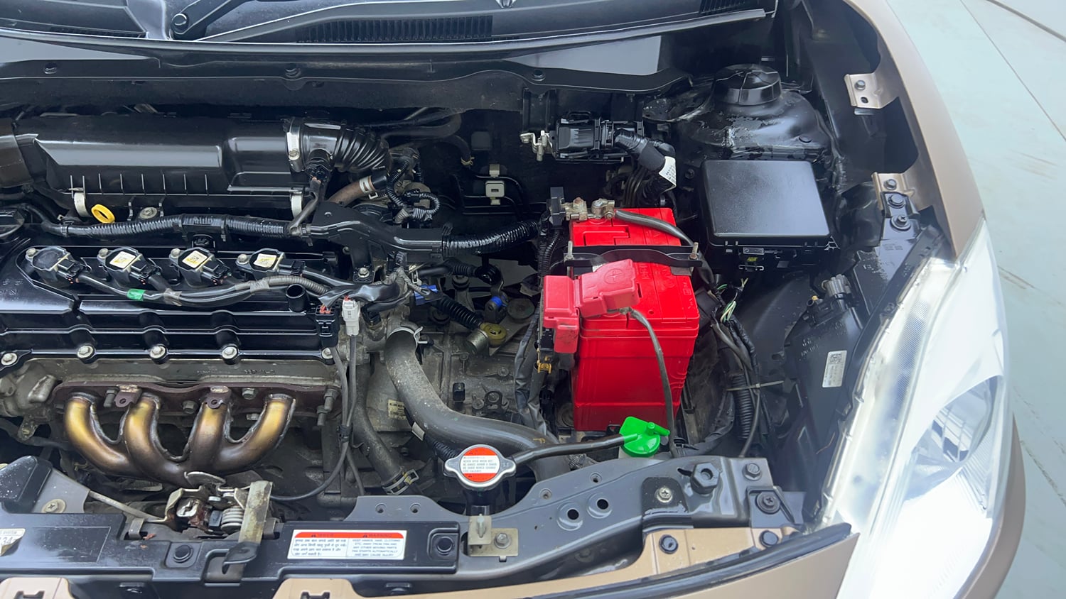 Used 2018 Maruti Suzuki Dzire VXi Petrol Manual engine ENGINE LEFT SIDE VIEW