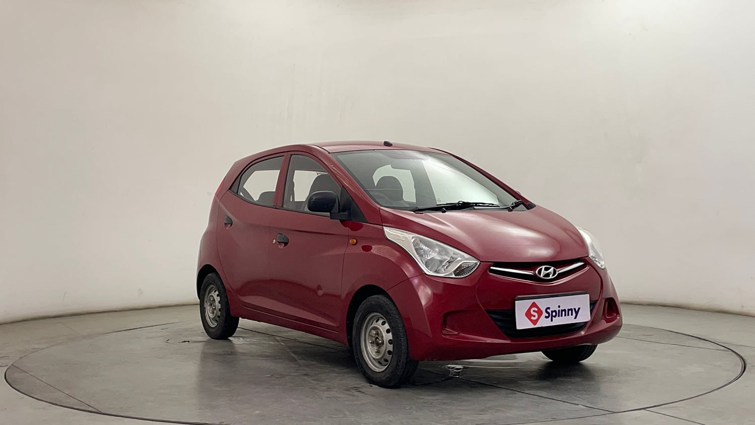 Used 2015 Hyundai Eon D-Lite + Petrol Manual exterior RIGHT FRONT CORNER VIEW