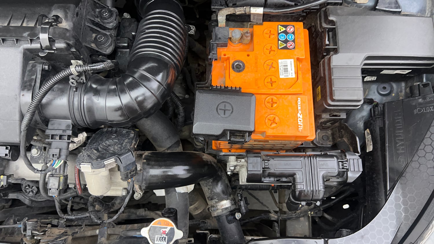 Used 2022 Hyundai Grand i10 Nios Sportz AMT 1.2 CRDi Diesel Automatic engine ENGINE LEFT SIDE VIEW