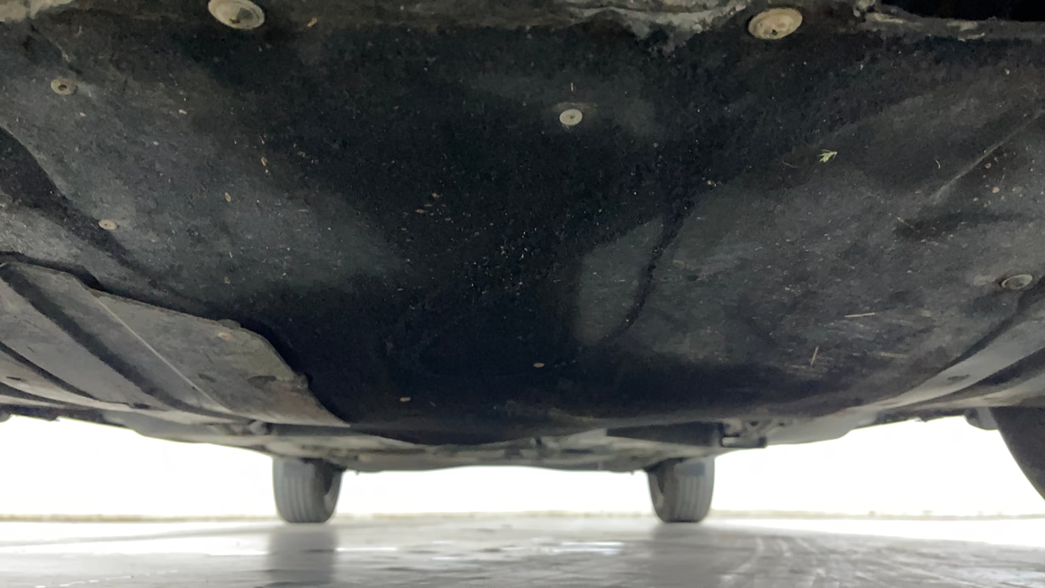 Used 2022 Maruti Suzuki Baleno Delta MT Petrol Manual extra FRONT LEFT UNDERBODY VIEW