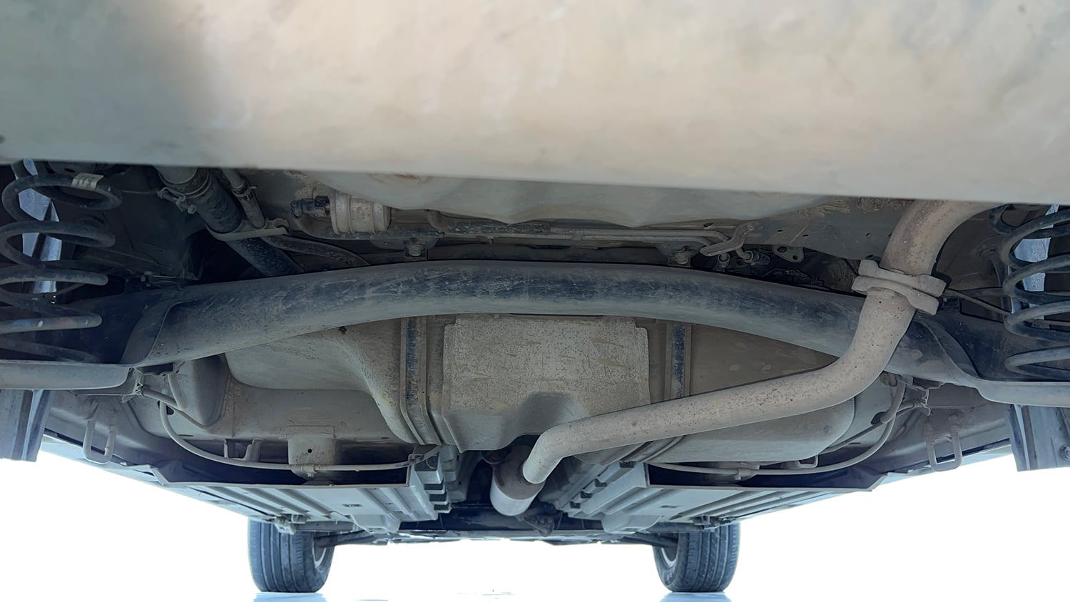 Used 2022 Toyota Urban Cruiser Premium Grade AT Petrol Automatic extra REAR UNDERBODY VIEW (TAKEN FROM REAR)