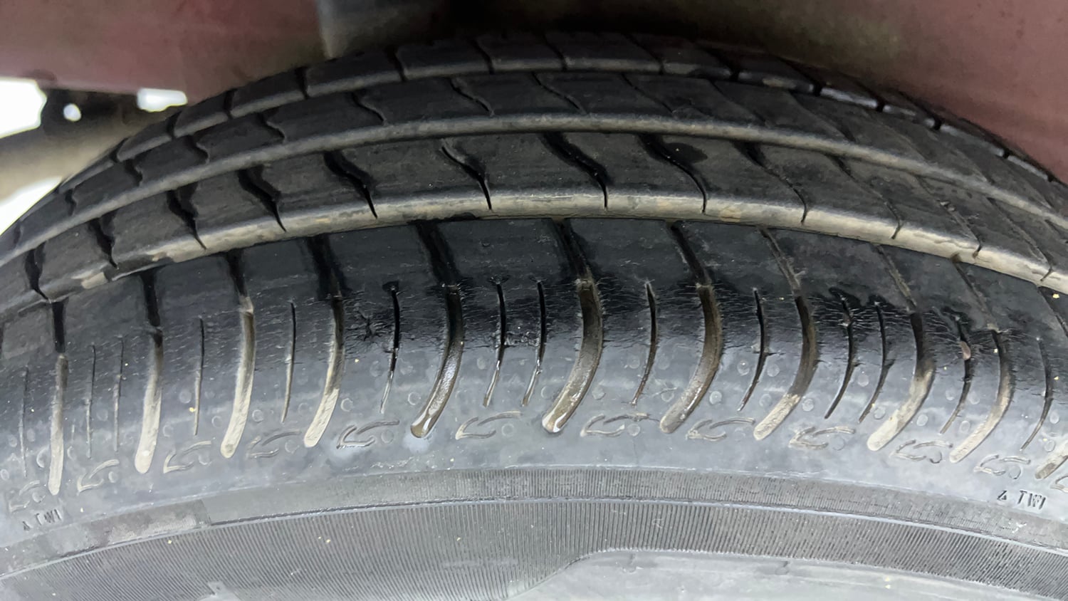 Used 2023 Maruti Suzuki Wagon R VXI 1.0 CNG Cng Manual tyres RIGHT REAR TYRE TREAD VIEW