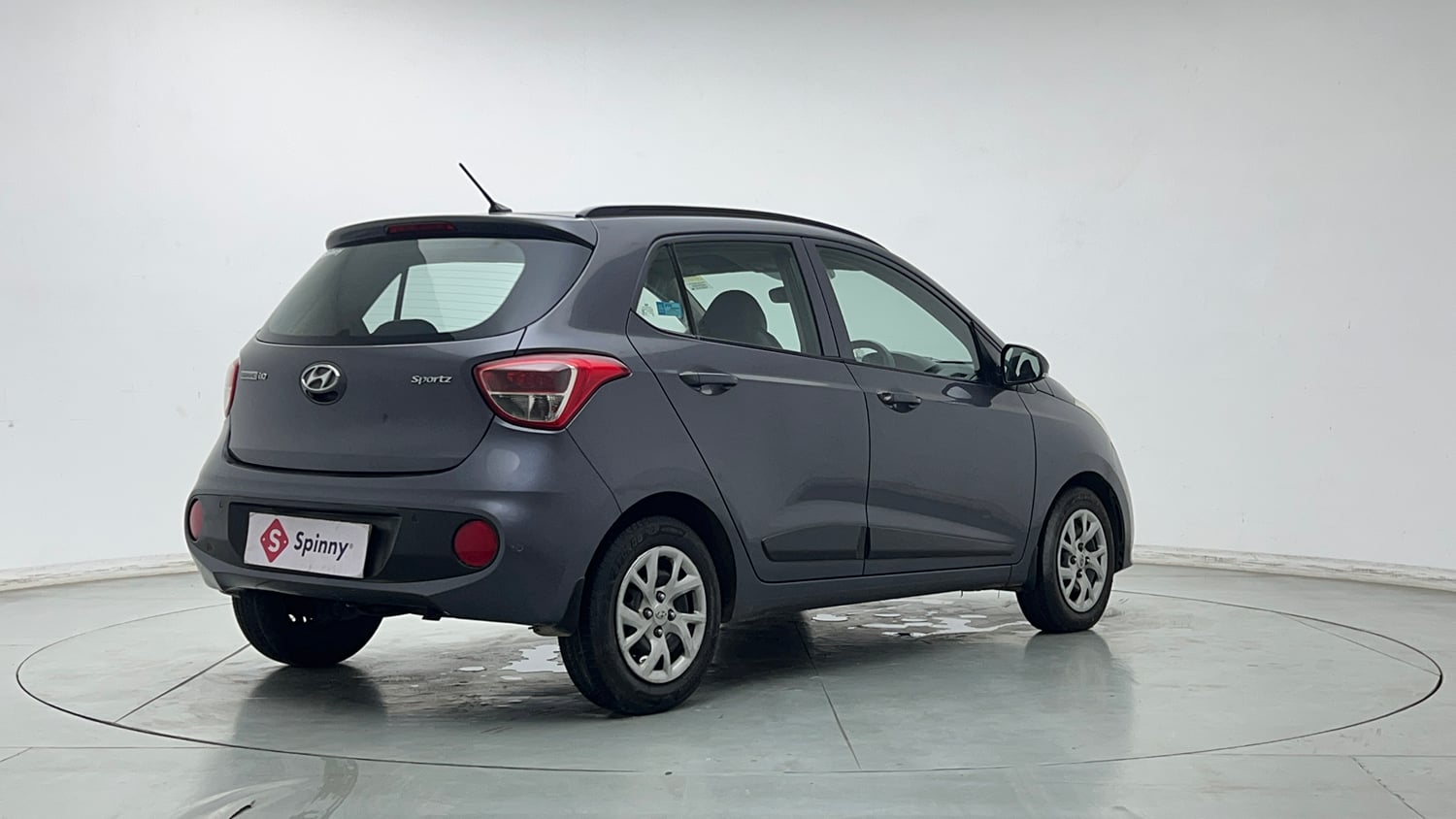 Used 2018 Hyundai Grand i10 Sportz 1.2 Kappa VTVT Petrol Manual exterior RIGHT REAR CORNER VIEW