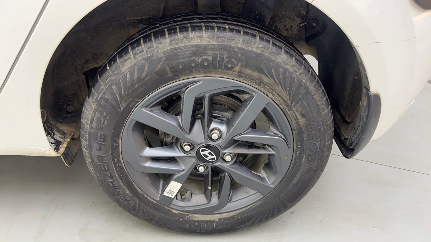 Used 2022 Hyundai Grand i10 Nios Sportz 1.2 Kappa VTVT Petrol Manual tyres LEFT REAR TYRE RIM VIEW