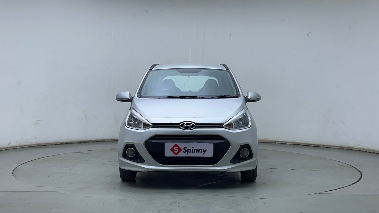 Used 2016 Hyundai Grand i10 Sportz 1.2 Kappa VTVT Petrol Manual exterior FRONT VIEW