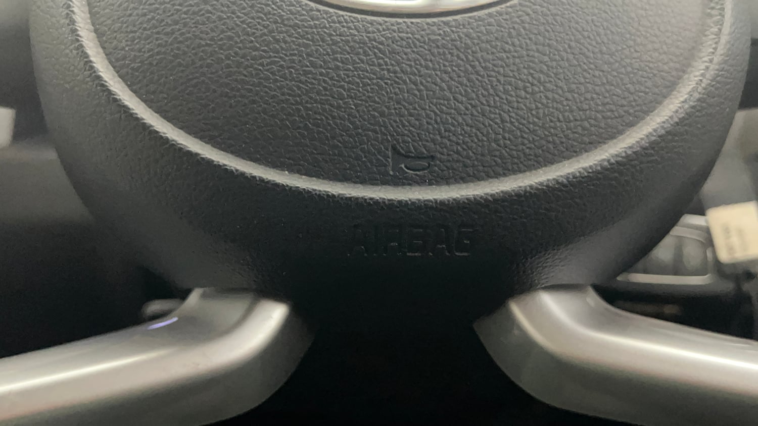 Used 2022 Hyundai Creta E 1.5 Diesel Diesel Manual top_features Airbags