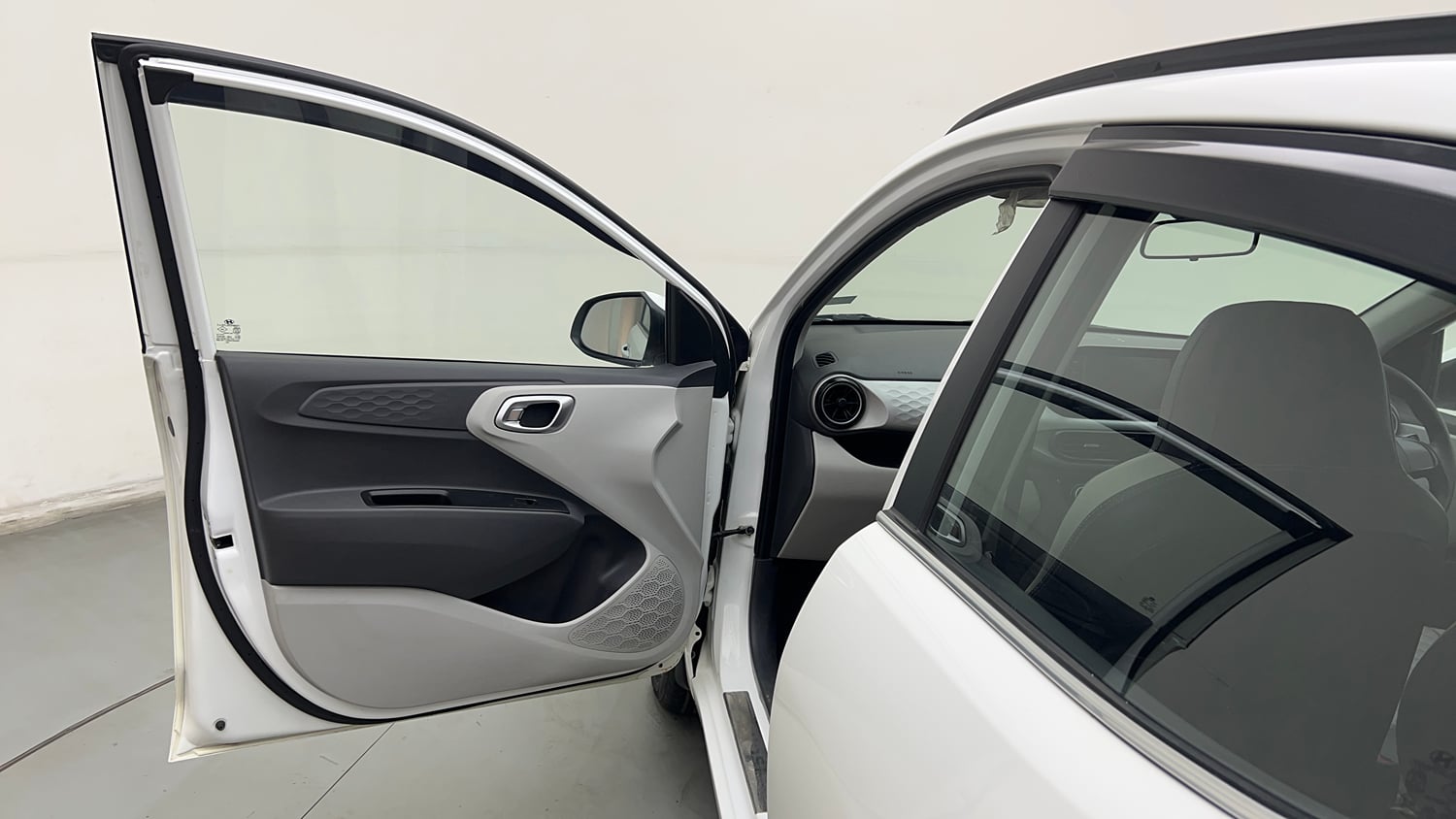 Used 2022 Hyundai Grand i10 Nios Sportz 1.2 Kappa VTVT Petrol Manual interior LEFT FRONT DOOR OPEN VIEW