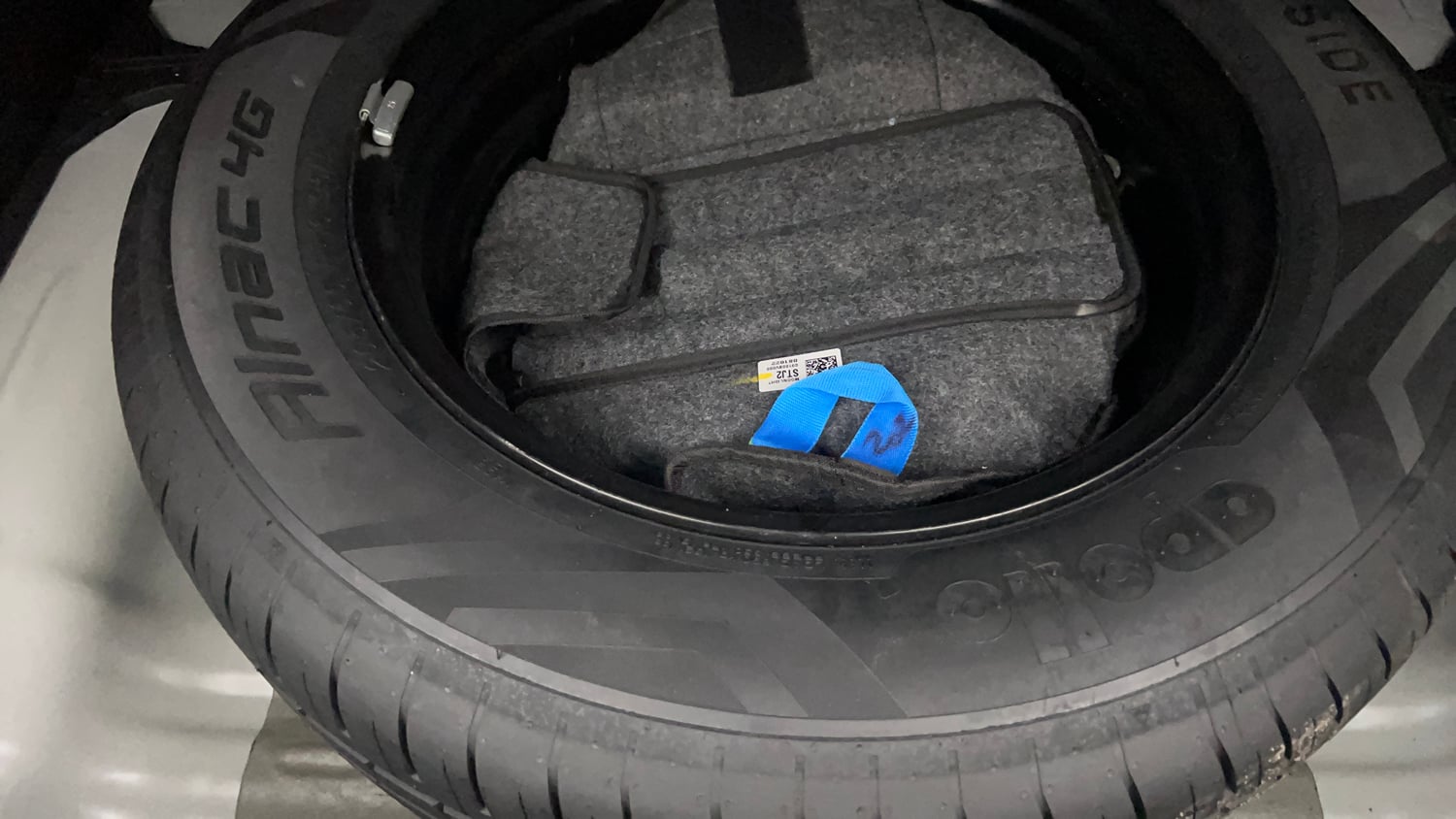 Used 2022 Hyundai Creta E 1.5 Diesel Diesel Manual tyres SPARE TYRE VIEW